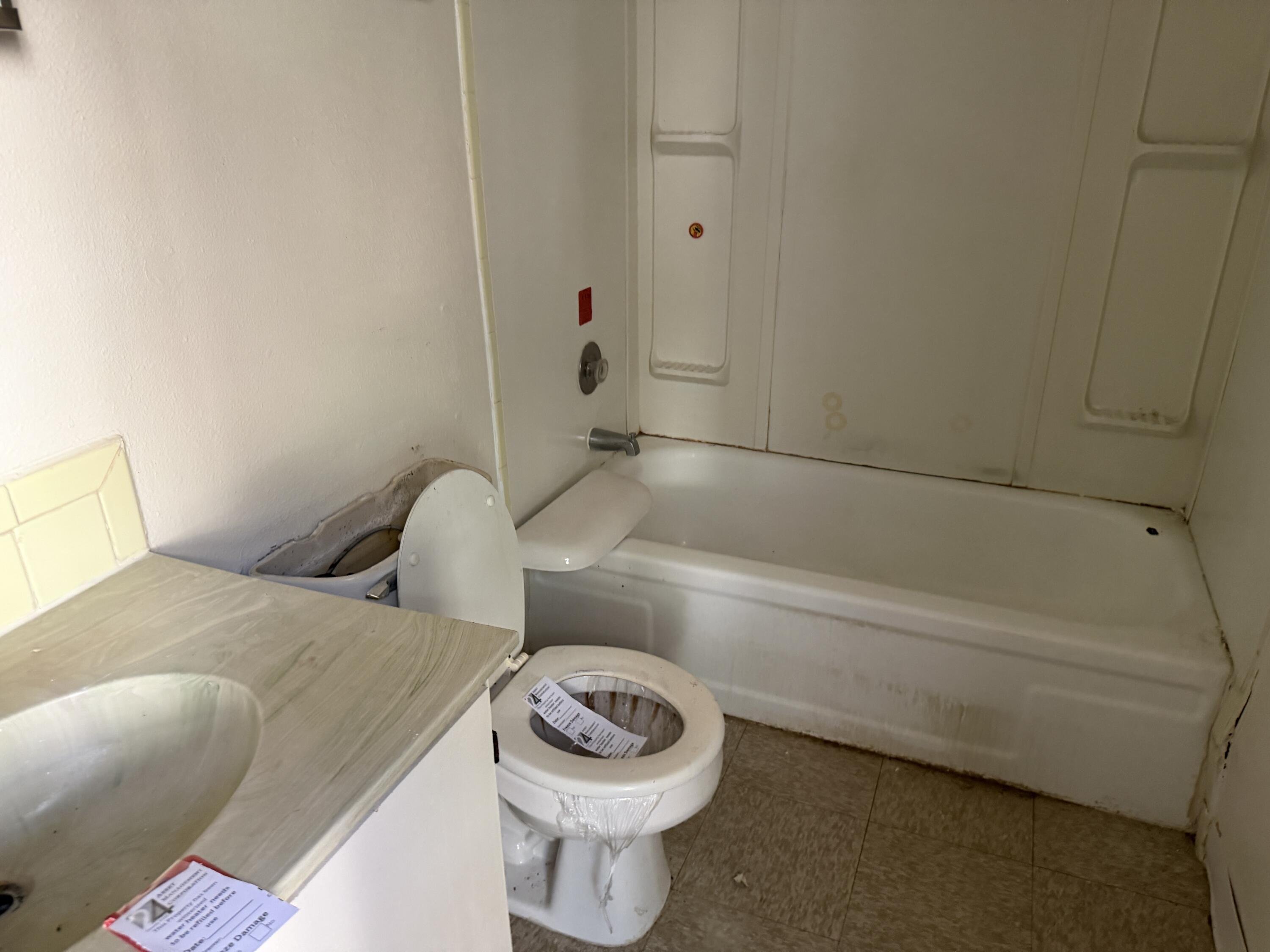 3857 Montgomery Boulevard NE APT 1202