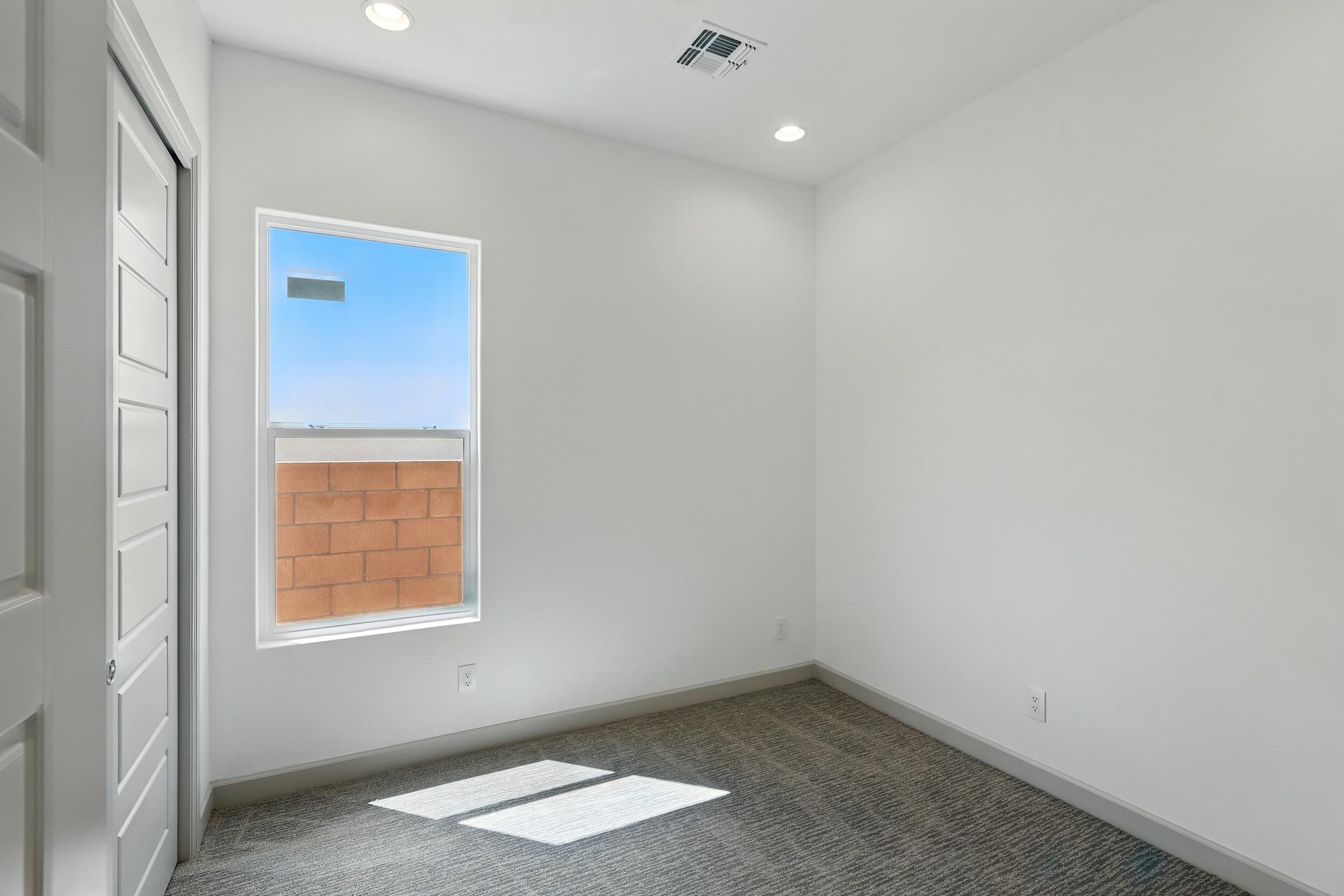 1670 Tesoro Loop NW