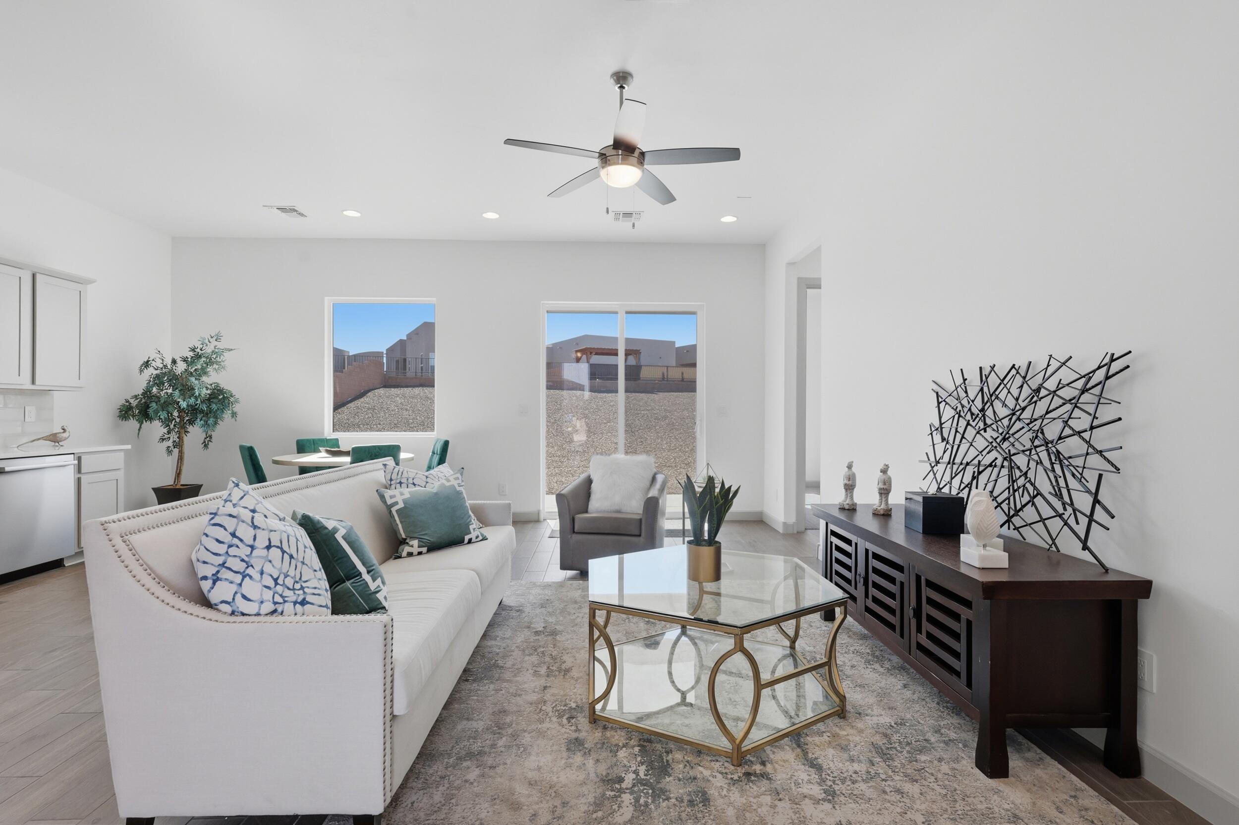 1670 Tesoro Loop NW