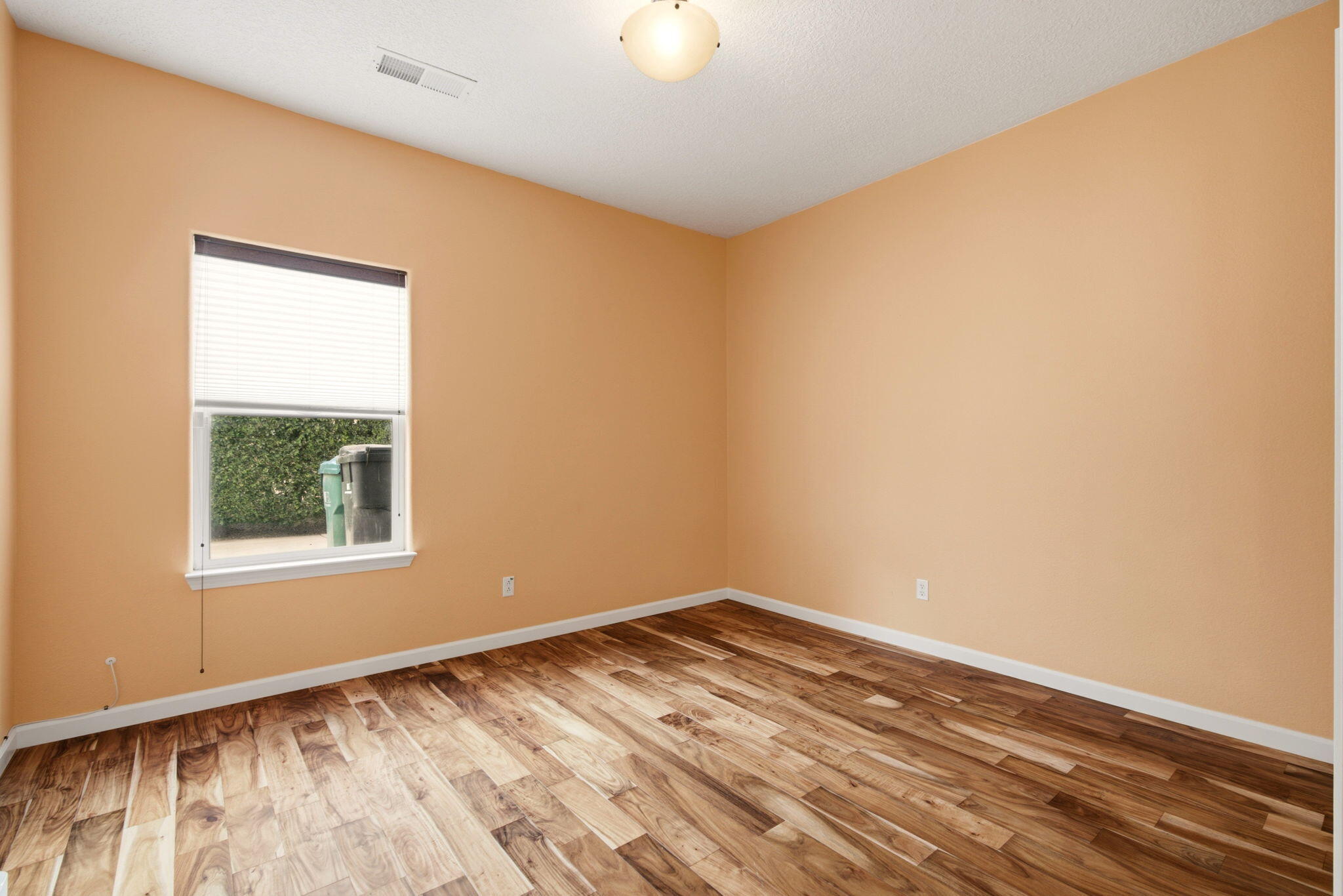 1105 Sugar Ridge Court SE