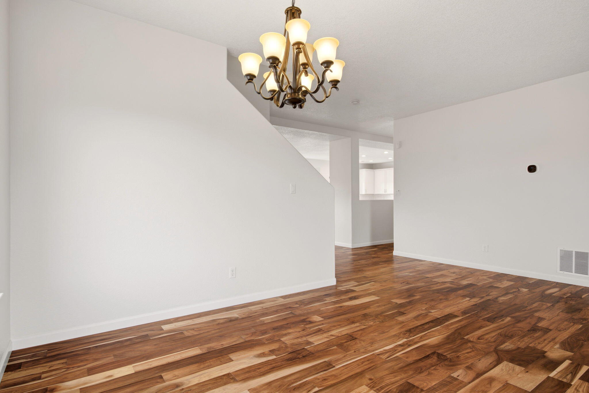 1105 Sugar Ridge Court SE