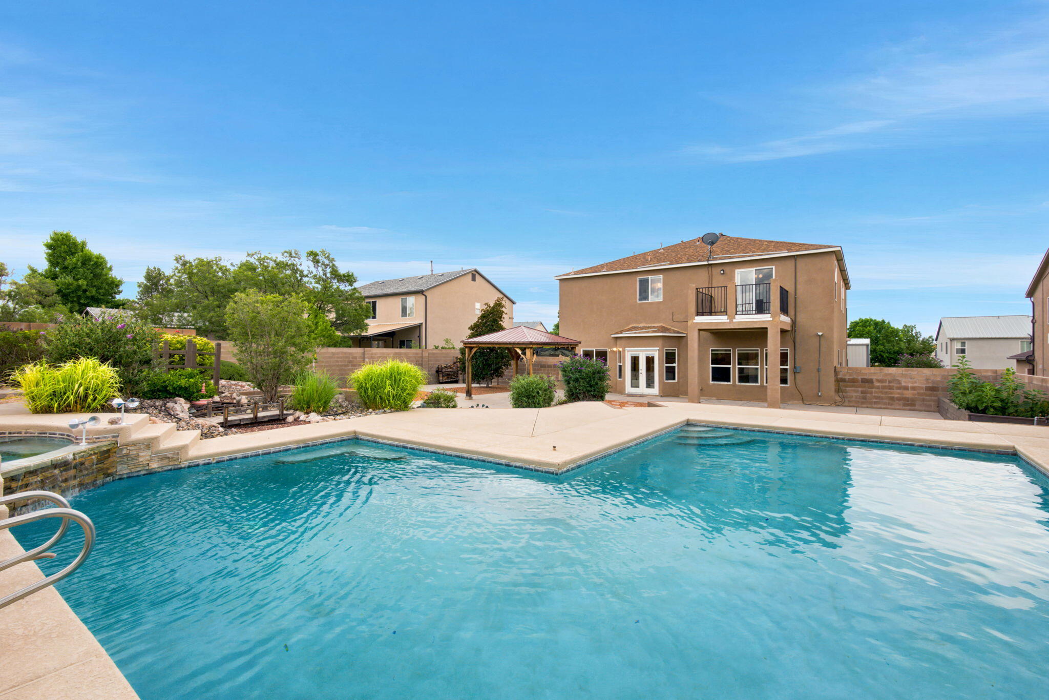 1105 Sugar Ridge Court SE