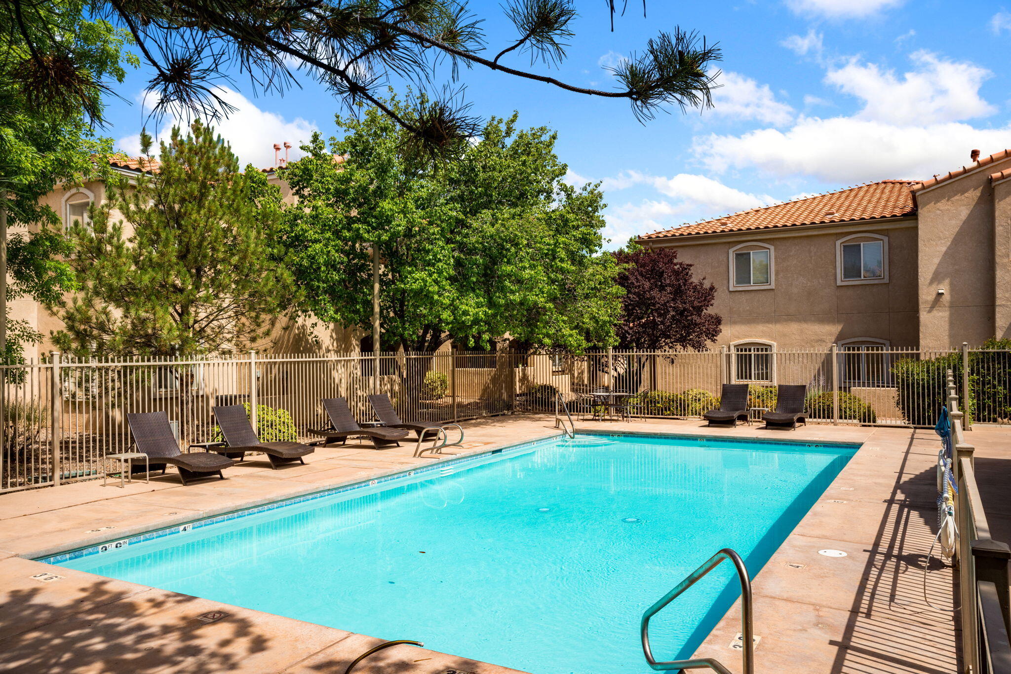 6800 Vista Del Norte Road NE # 2515