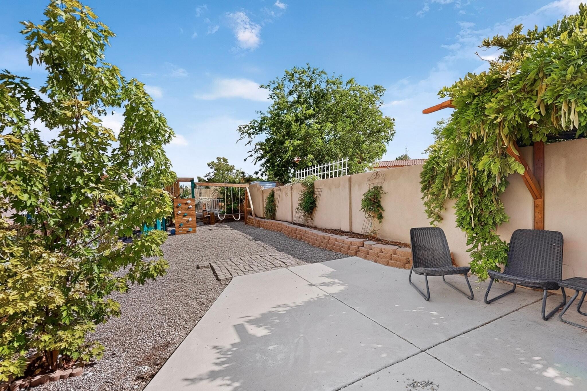 10417 Vista Del Sol Drive NW