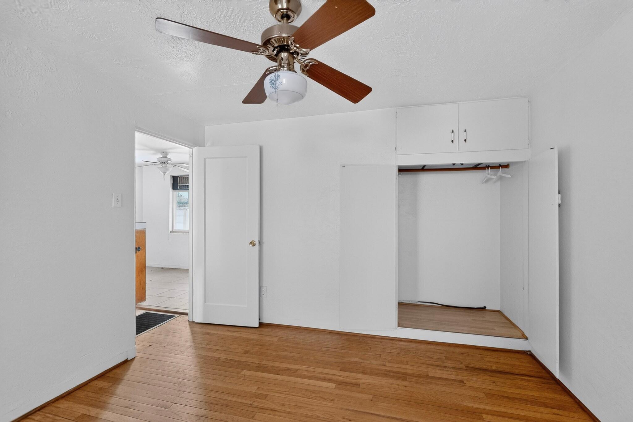 415 Vassar Drive SE