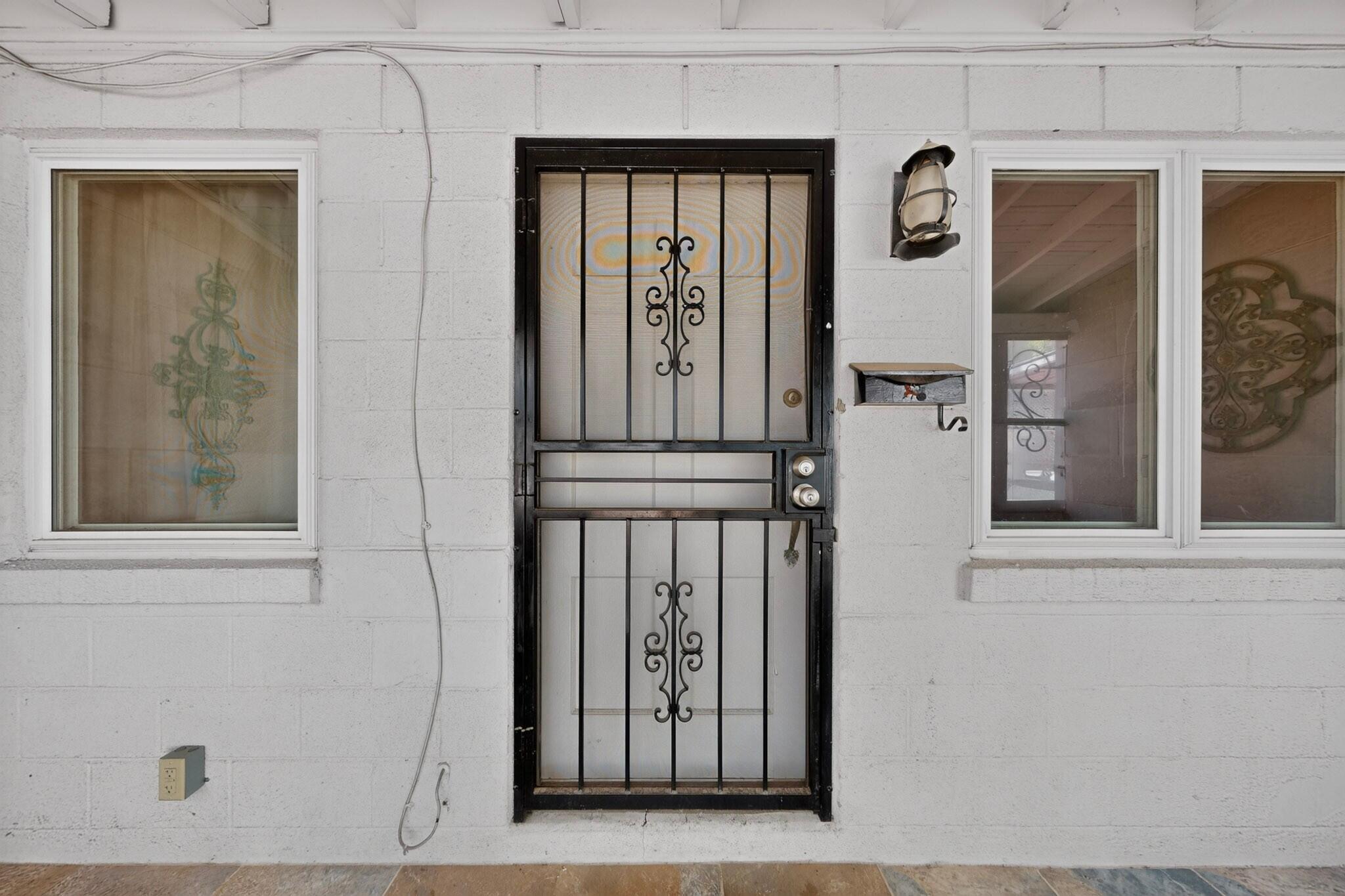 415 Vassar Drive SE