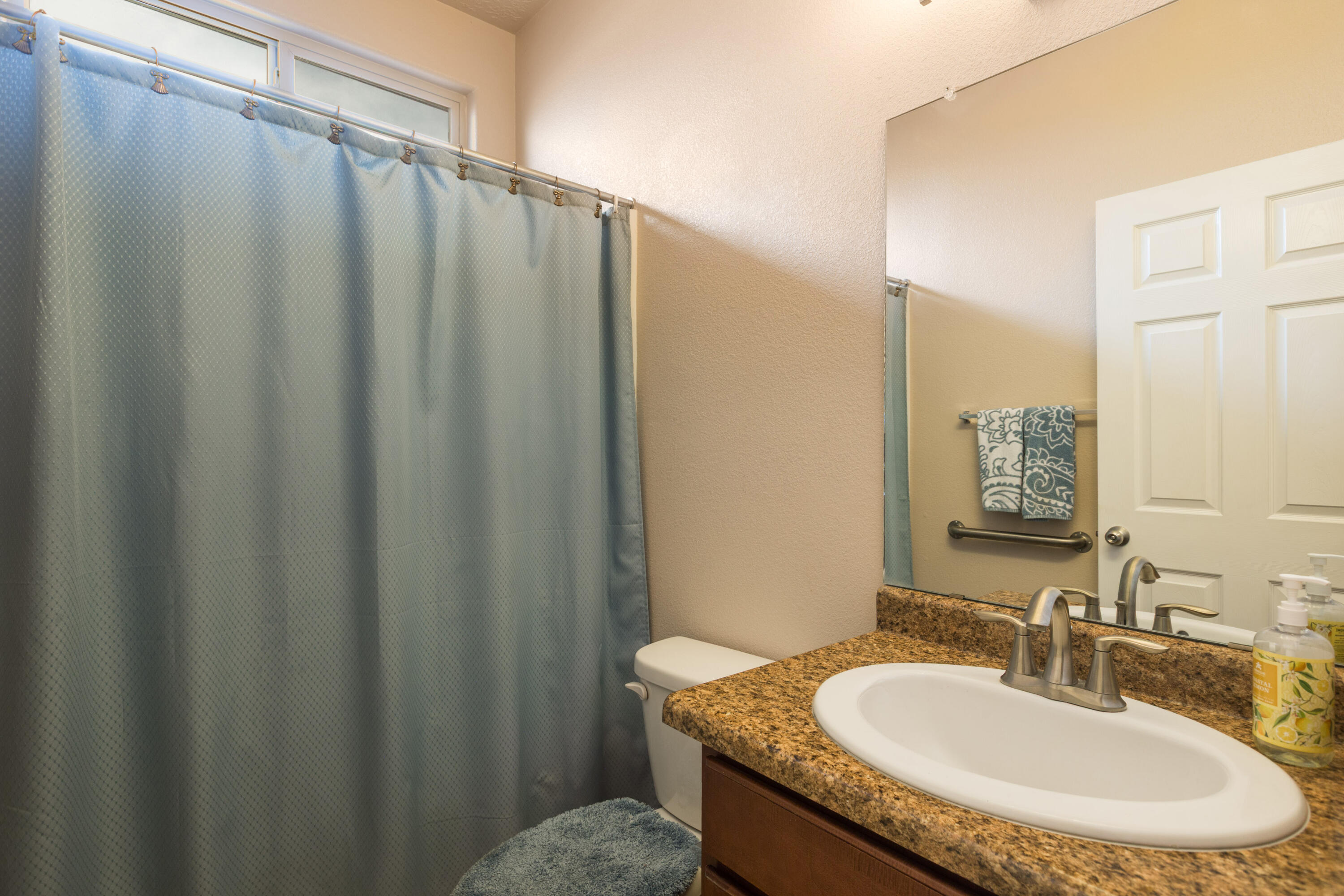 7400 Sombrillo Avenue SW