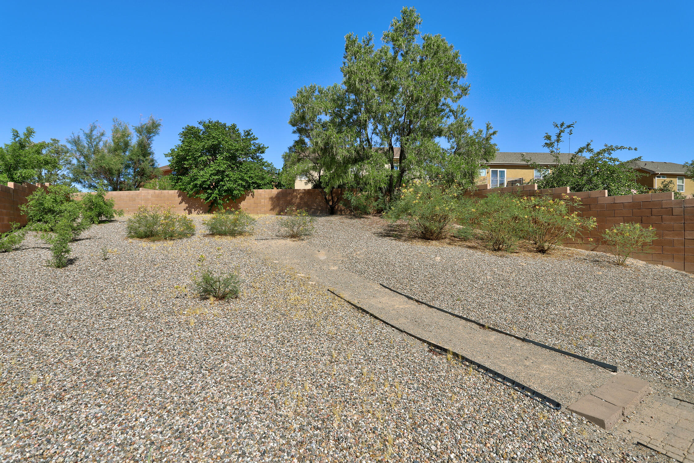 10101 Avenida Vista Sol NW