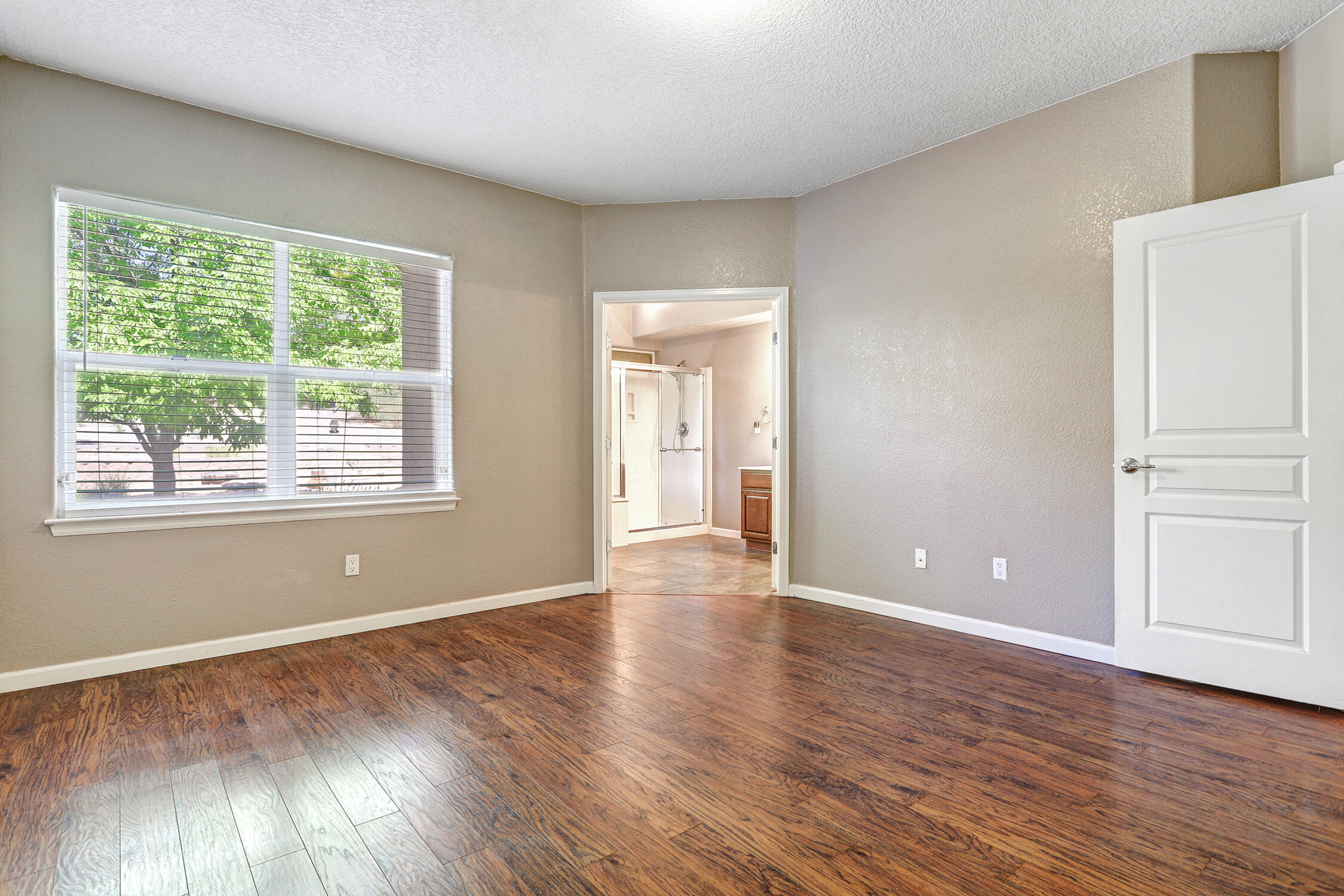 10101 Avenida Vista Sol NW