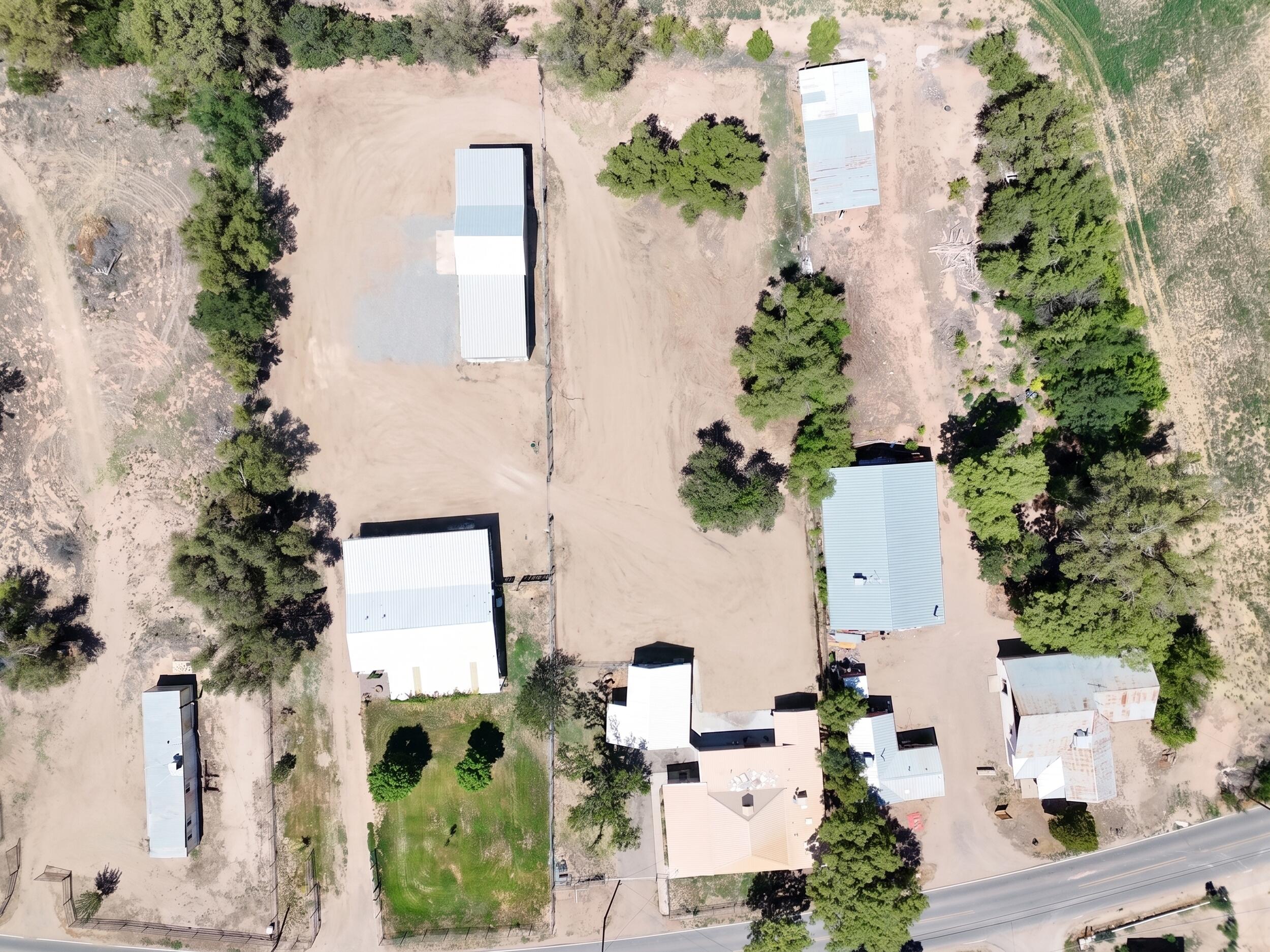 915 N Gabaldon Road