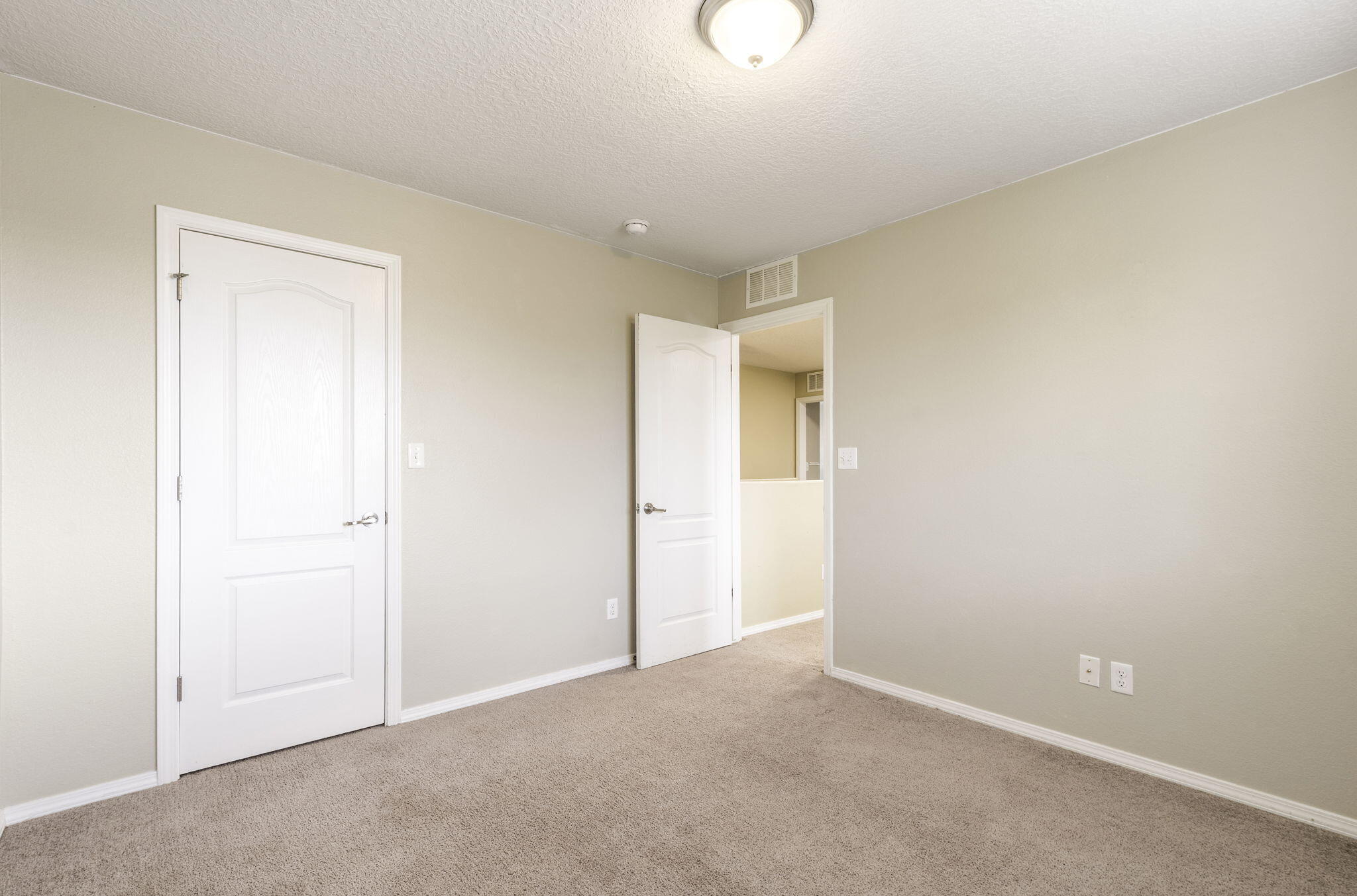 1014 El Prado Street NW