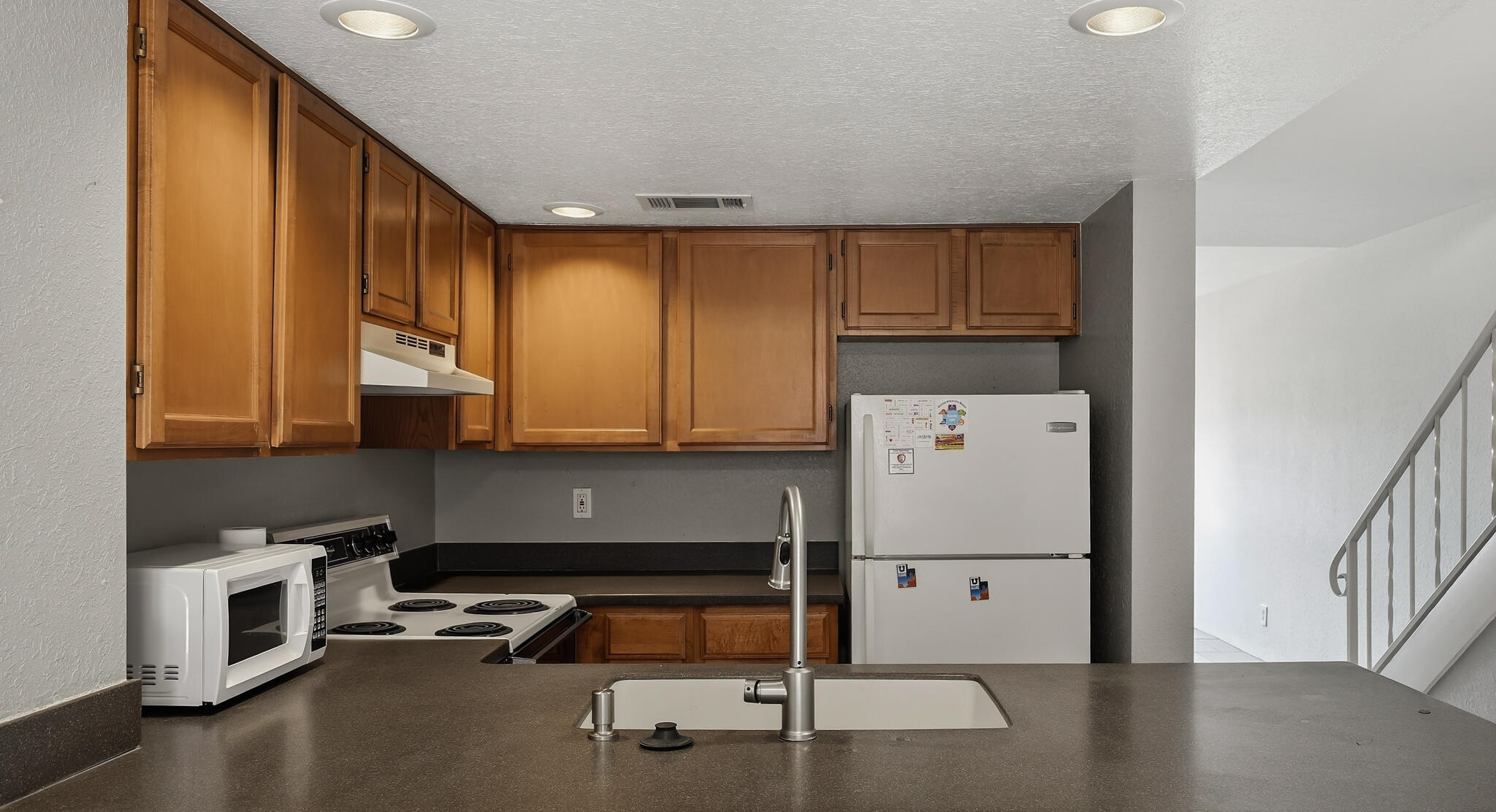 3301 Monroe Street NE UNIT J105