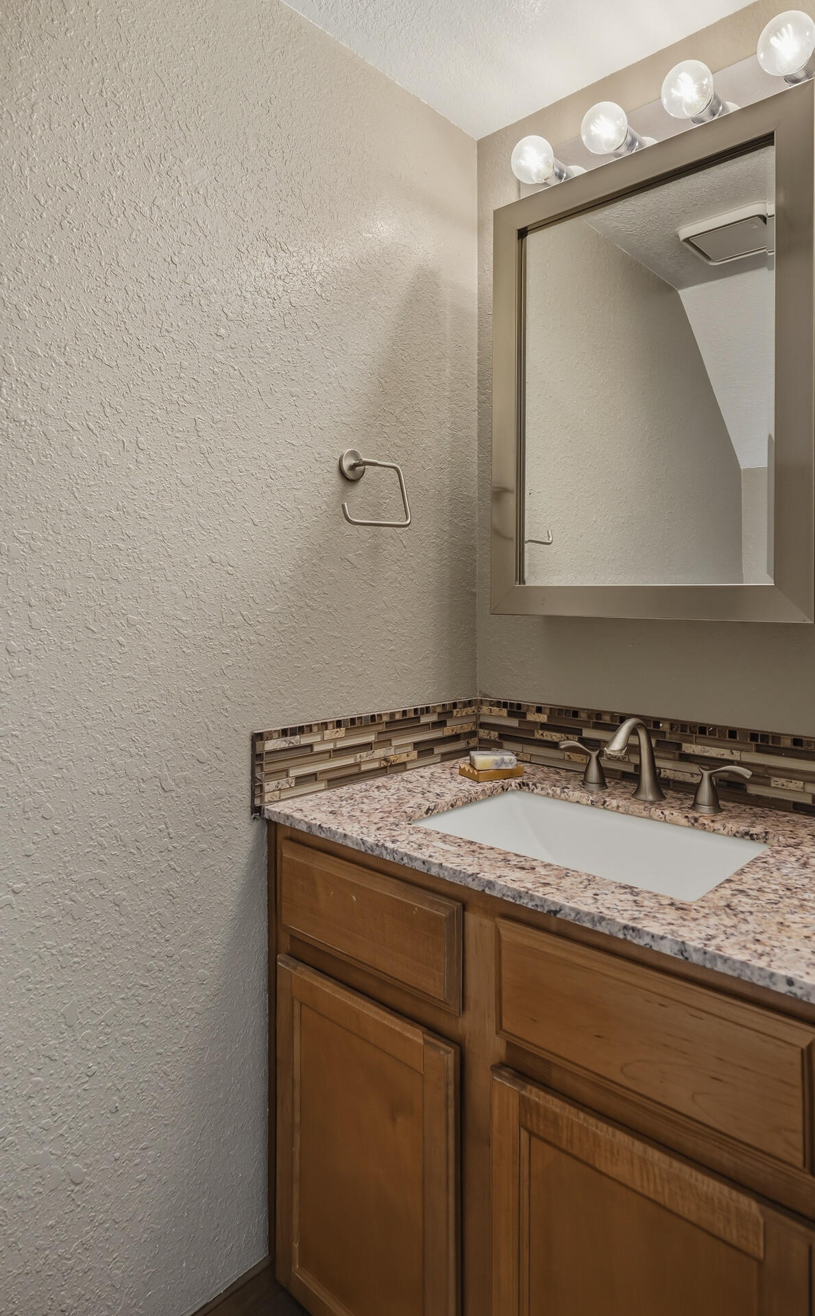3301 Monroe Street NE UNIT J105