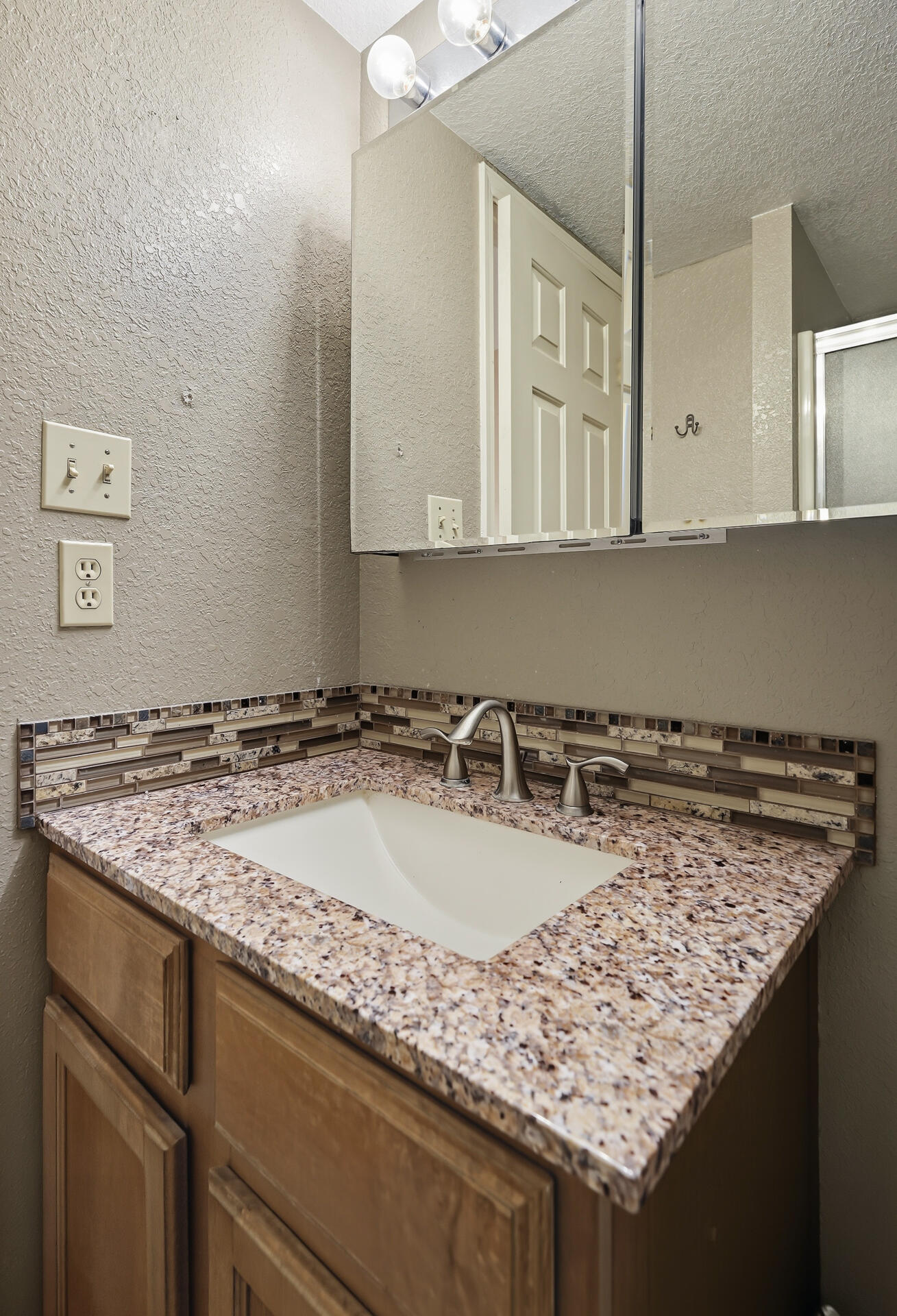 3301 Monroe Street NE UNIT J105