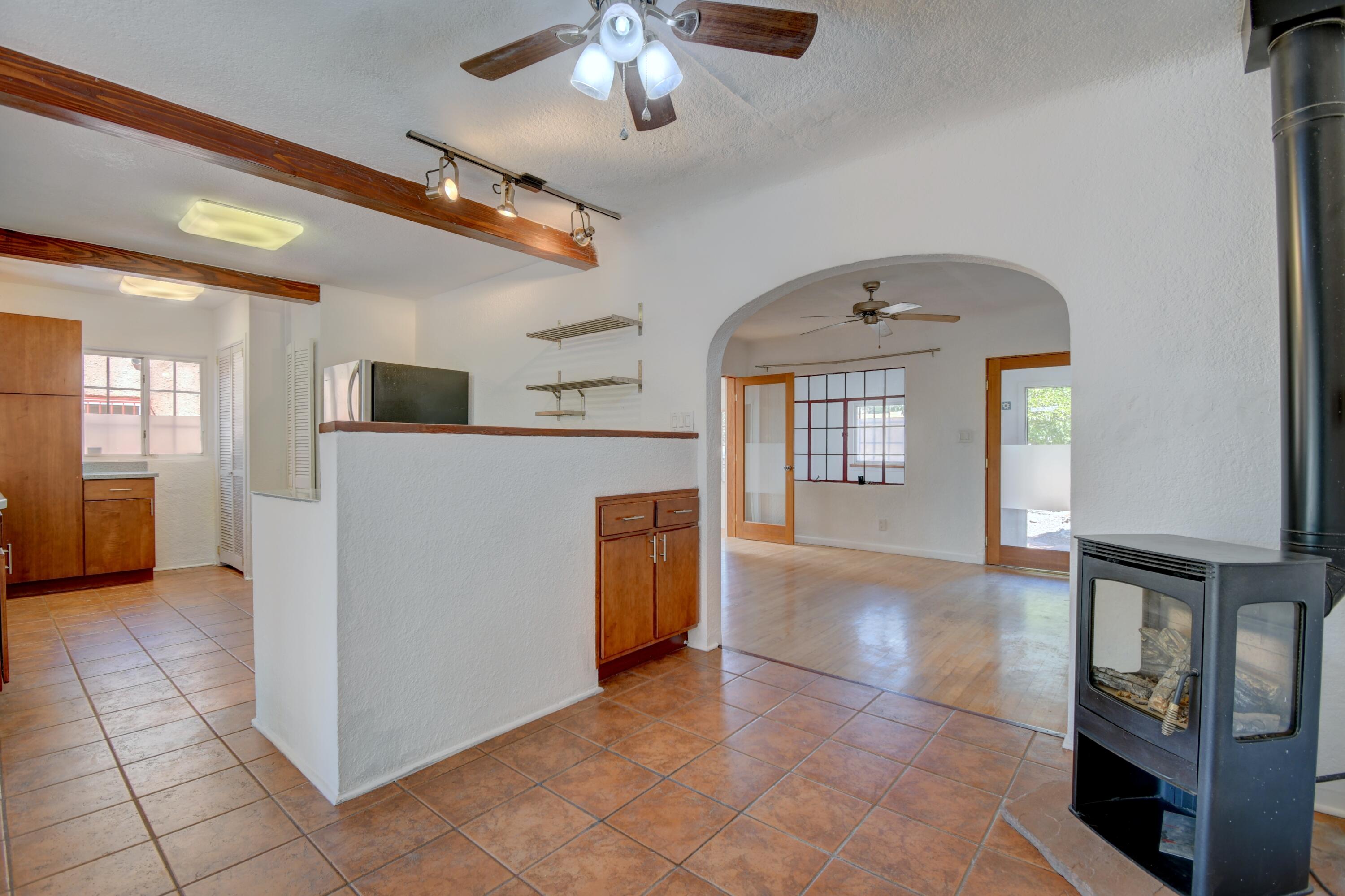 303 Tulane Drive SE