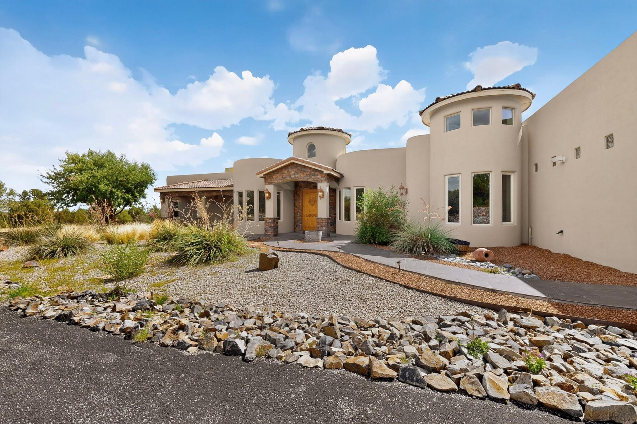 24 Naomi Drive
