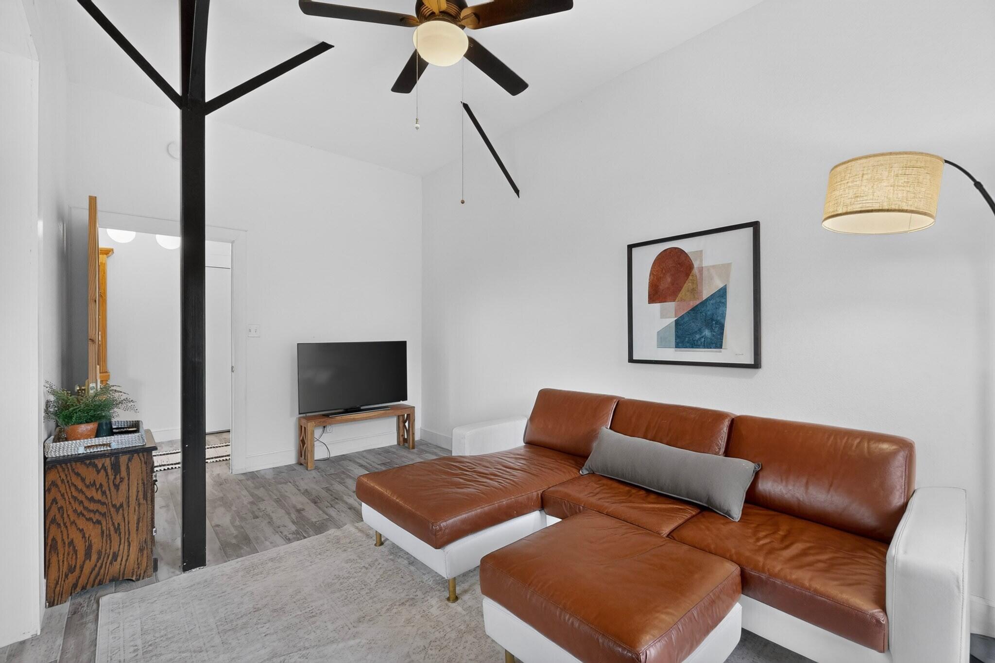 128 Mission Hills Road
