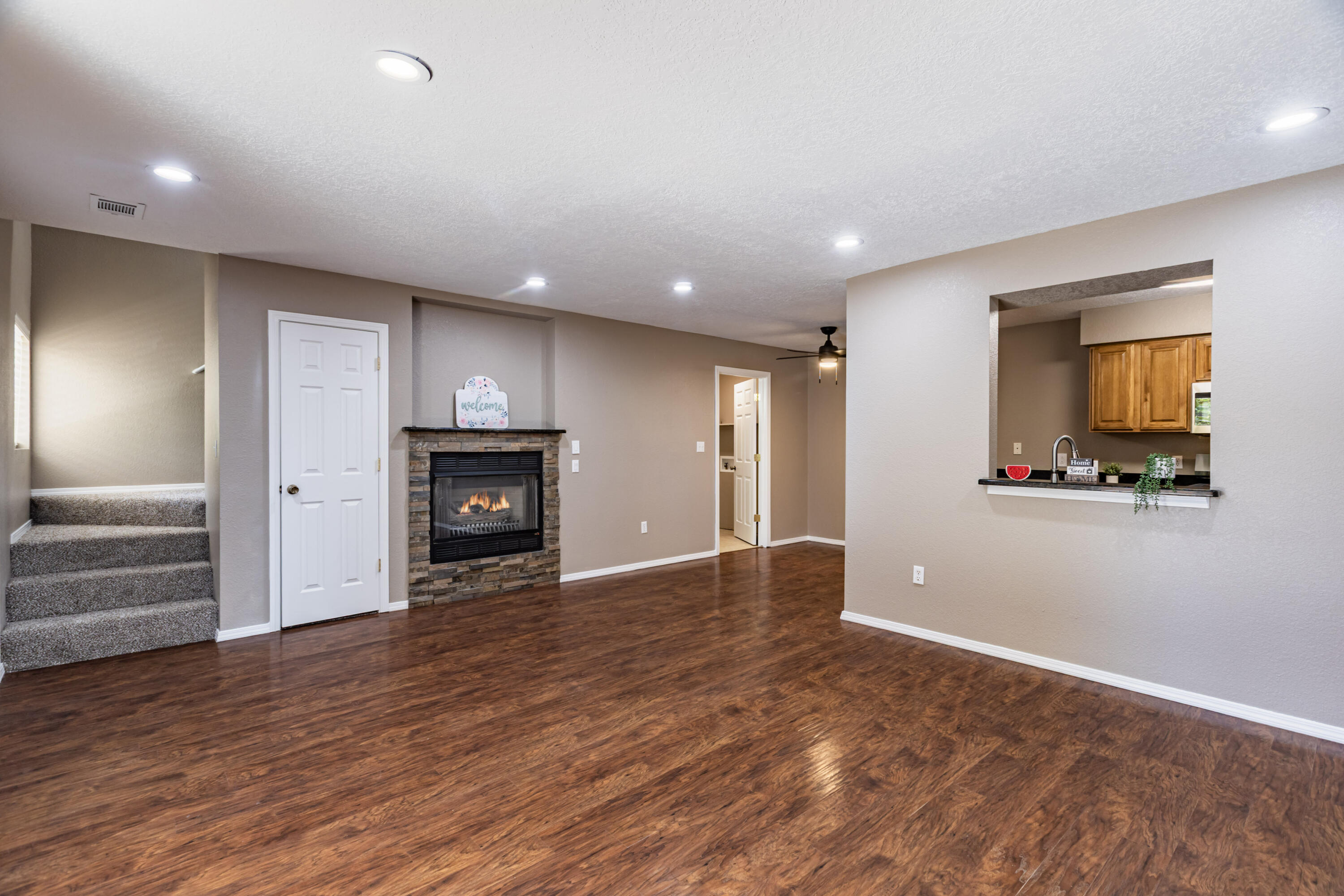 4701 Morris Street NE 503