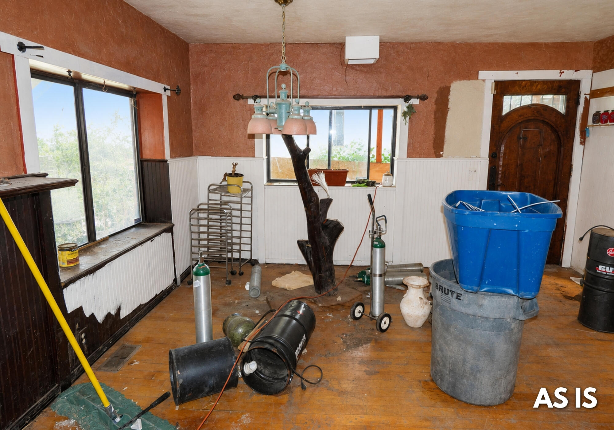 6 Sedillo Road
