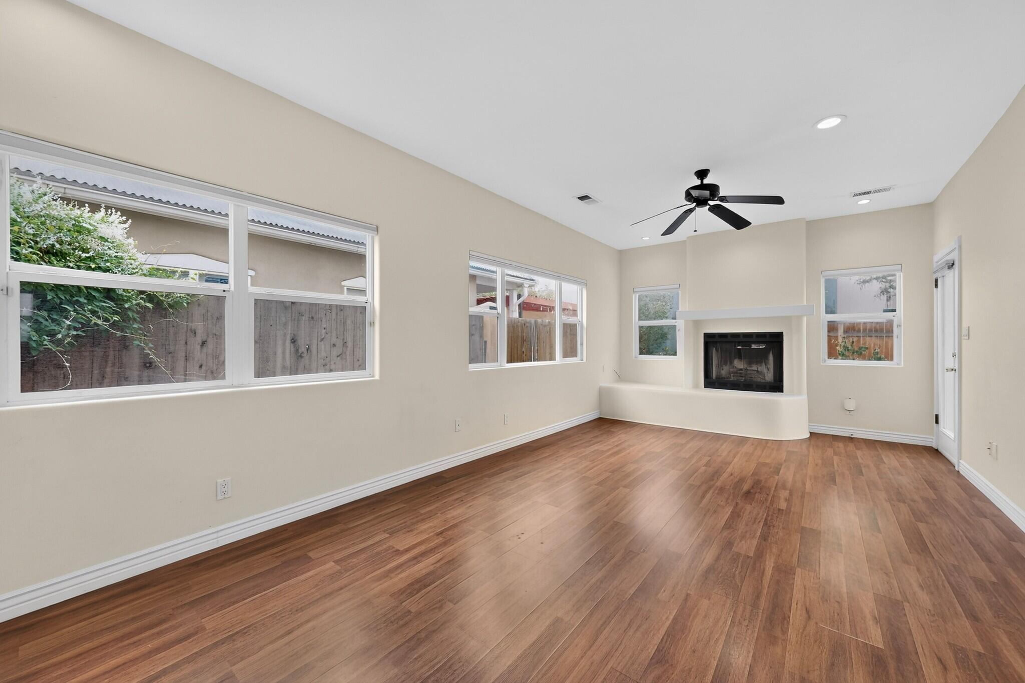 1015 15th Street NW