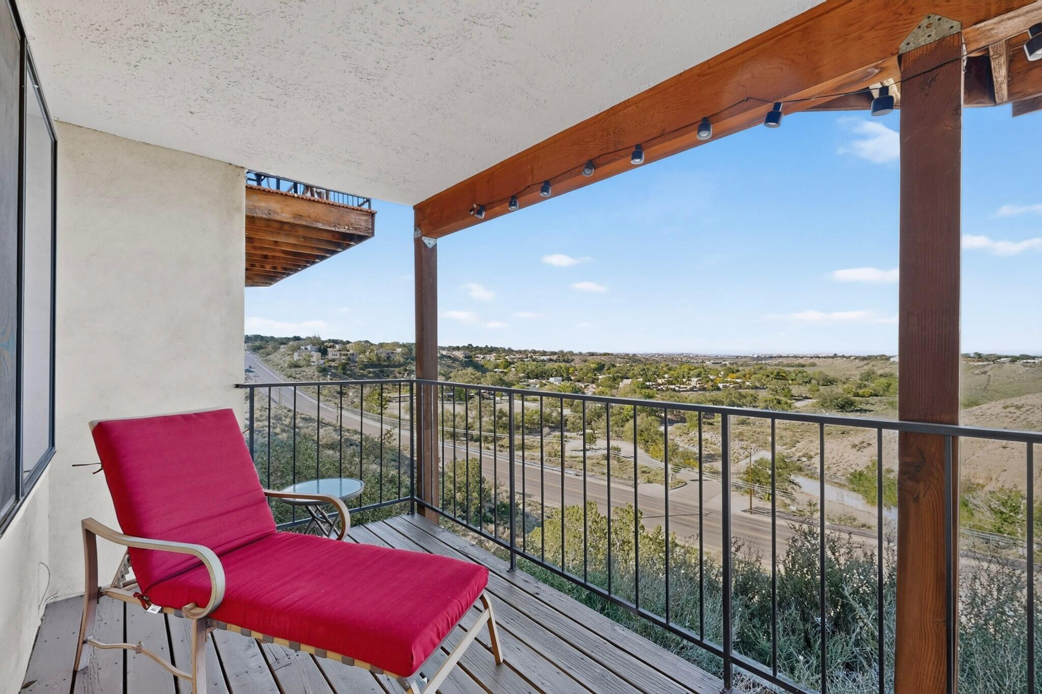 517 Pinon Creek Road SE