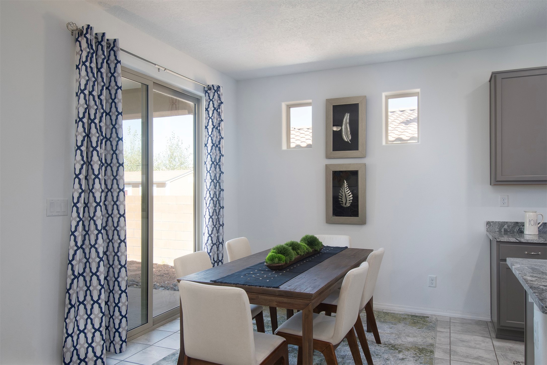 4708 Bienvenido A Casa