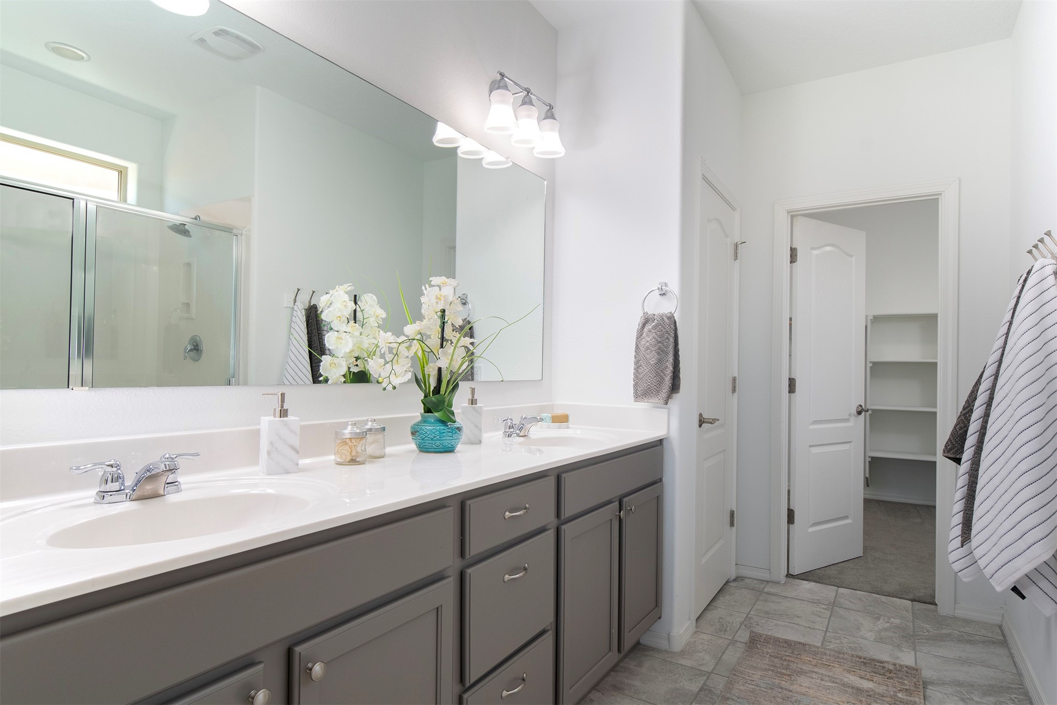 4708 Bienvenido A Casa