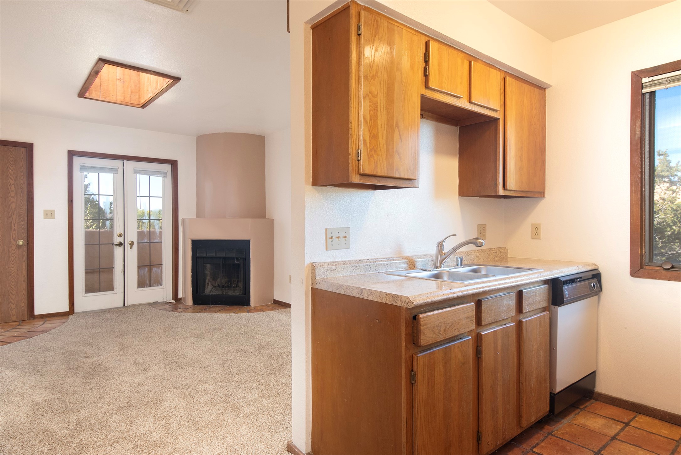 2600 W Zia Road L-2