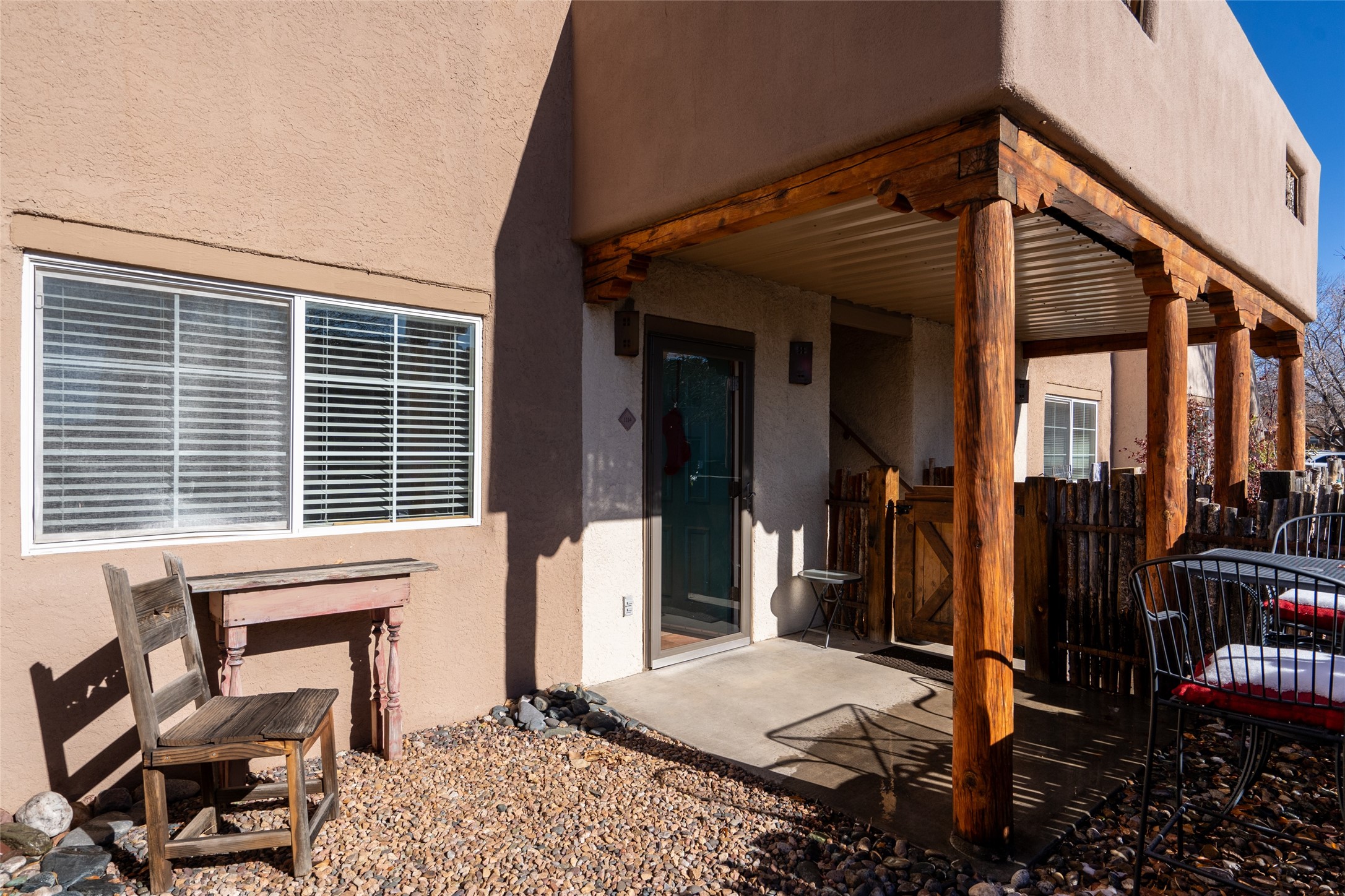 2210 Miguel Chavez Rd 1114