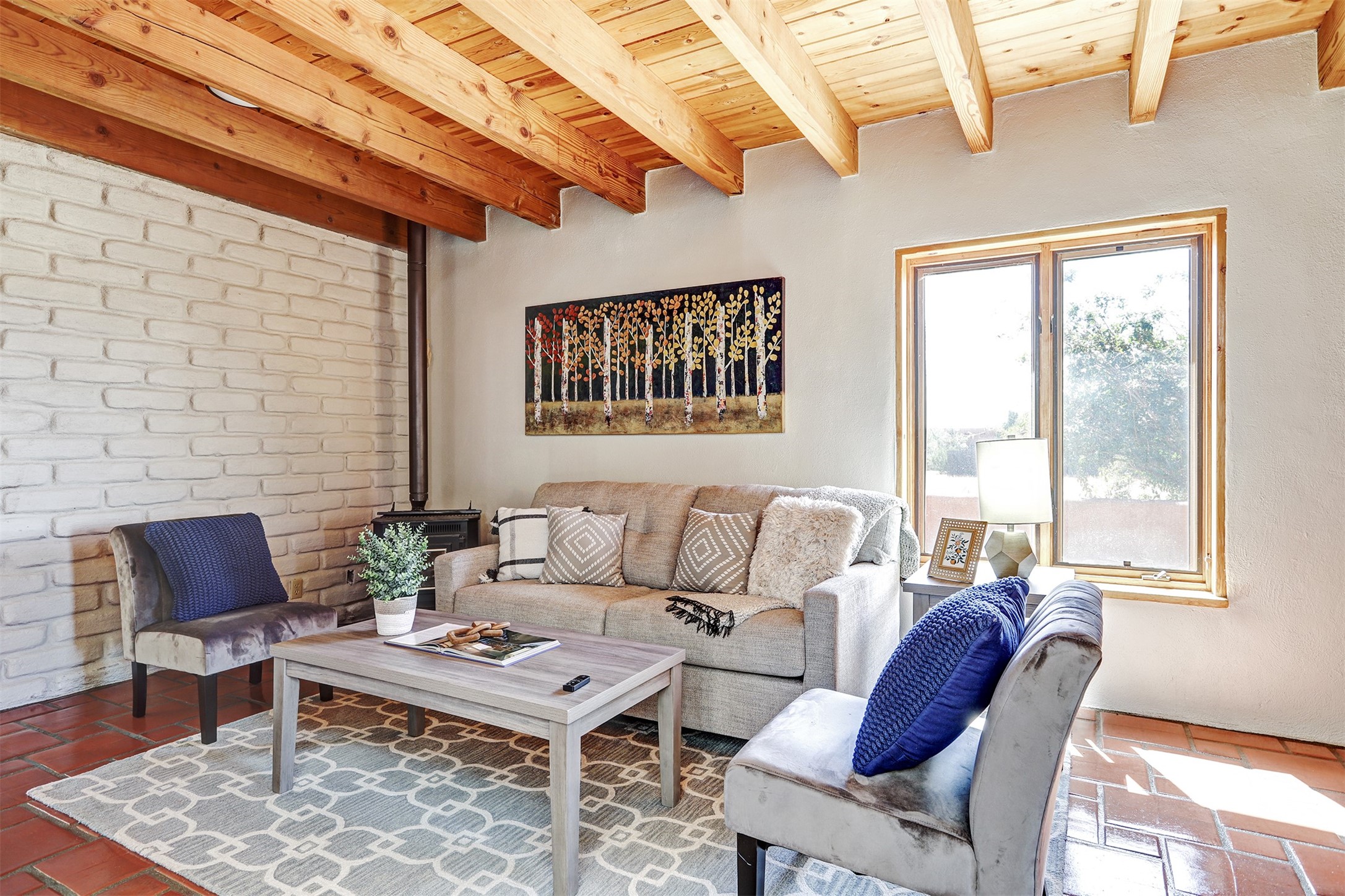 11 Valencia Loop