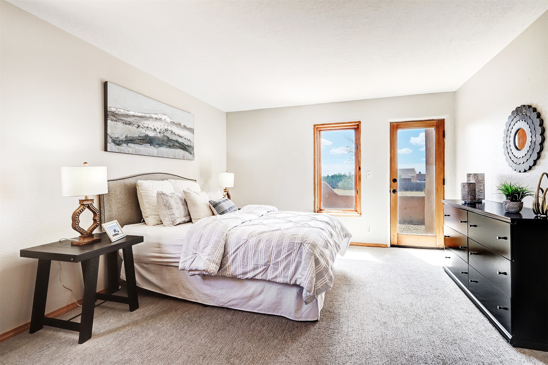 11 Valencia Loop