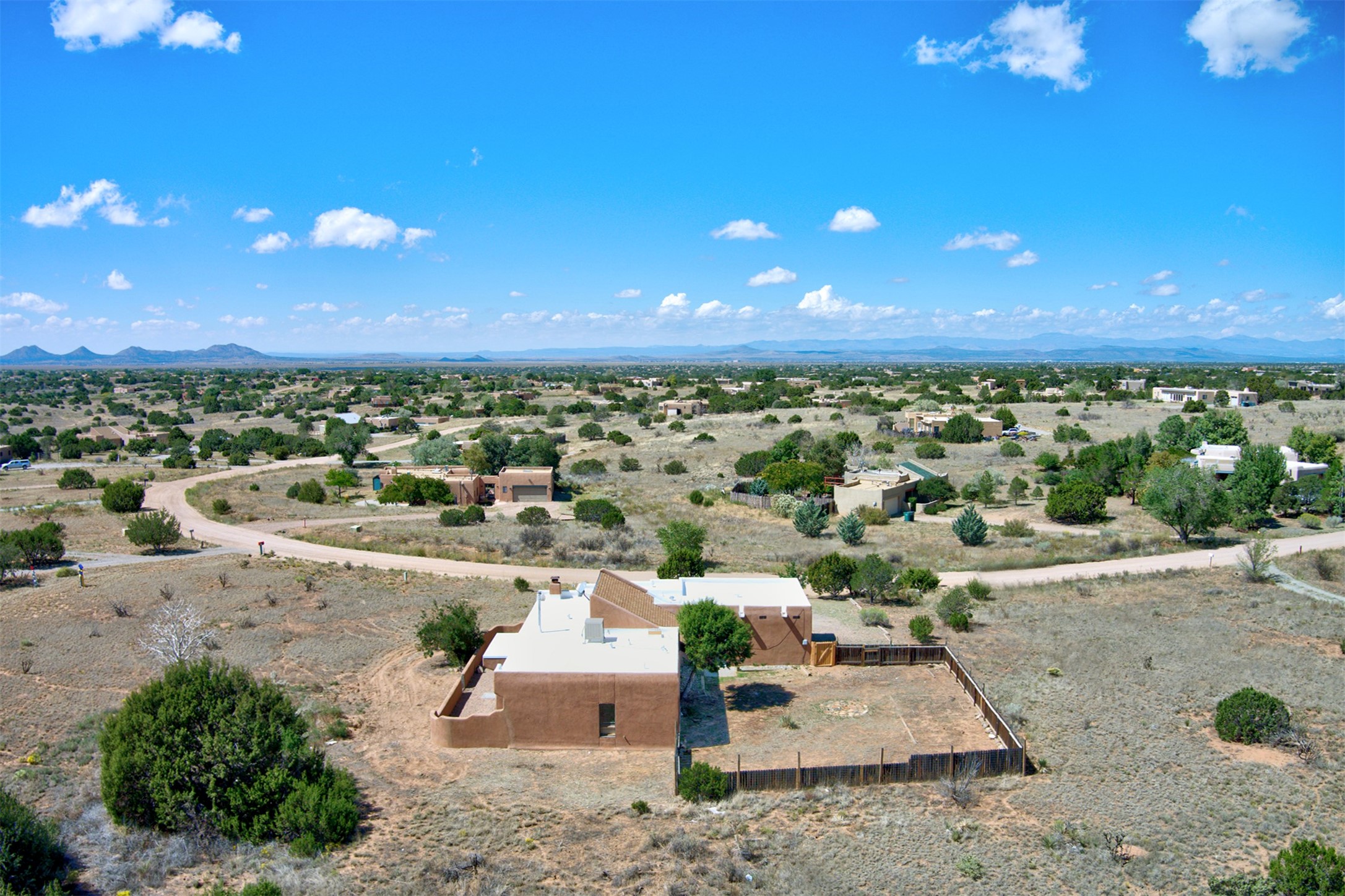 11 Valencia Loop