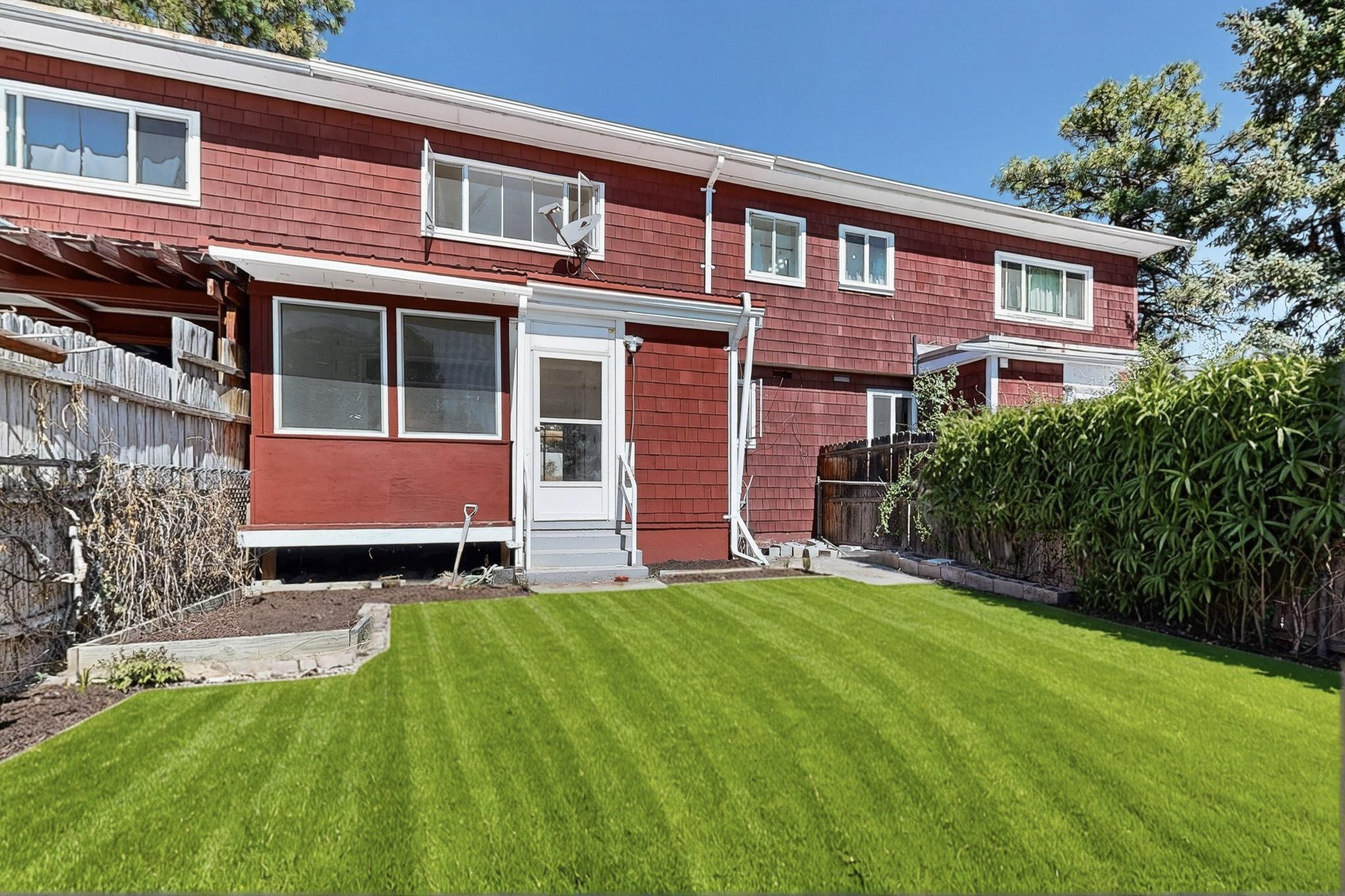 4039 Sycamore Streets b