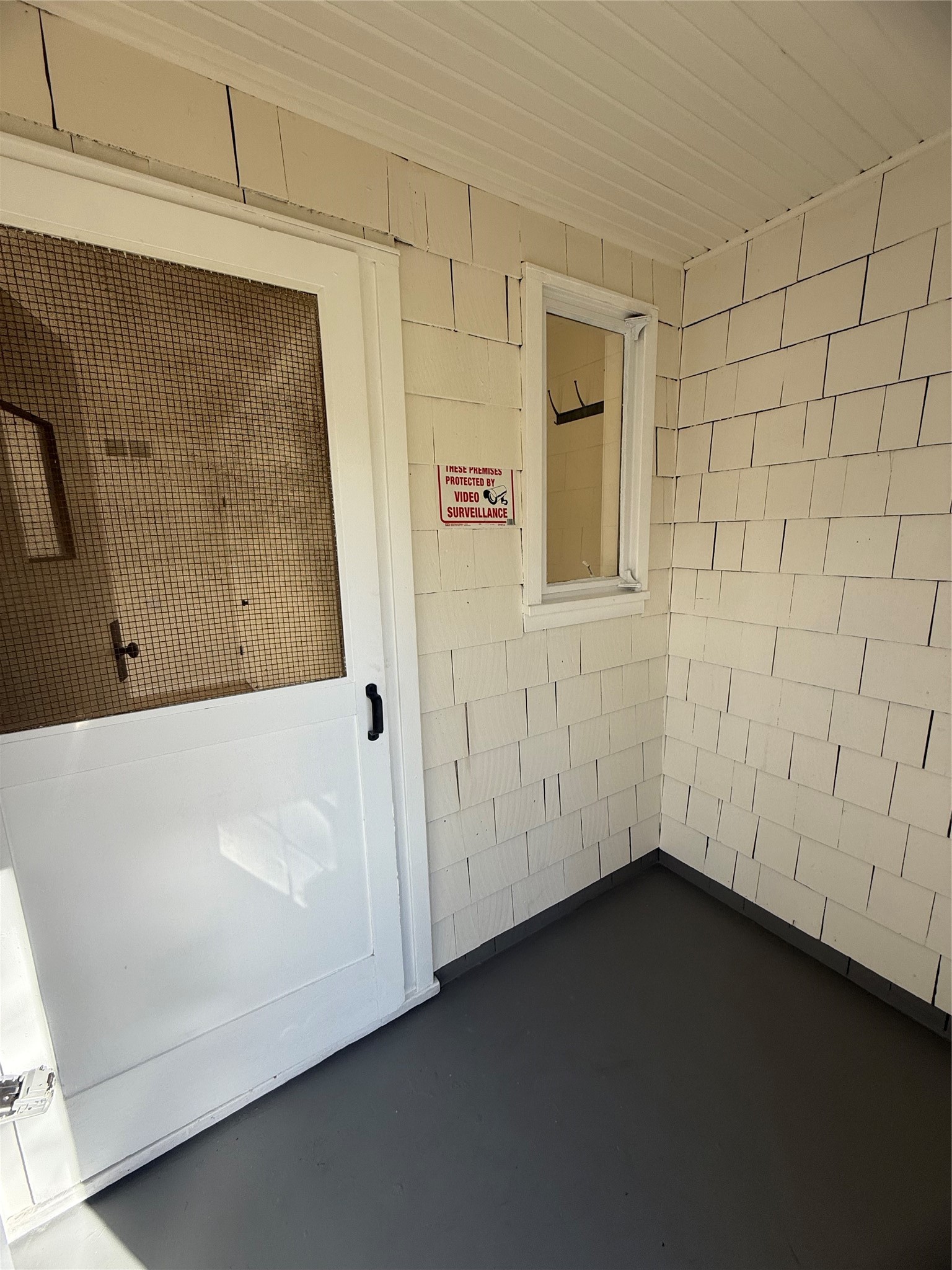 4039 Sycamore Streets b