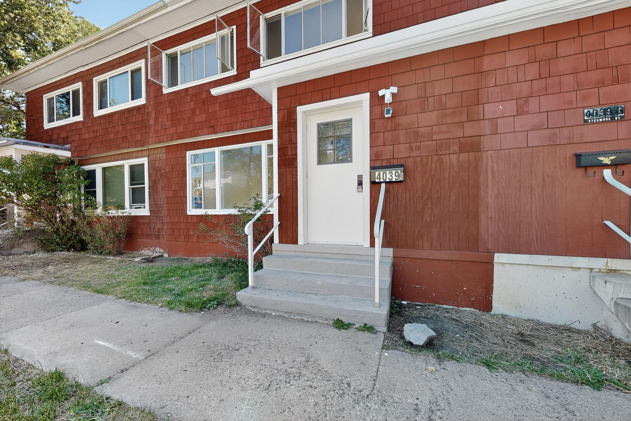 4039 Sycamore Streets b