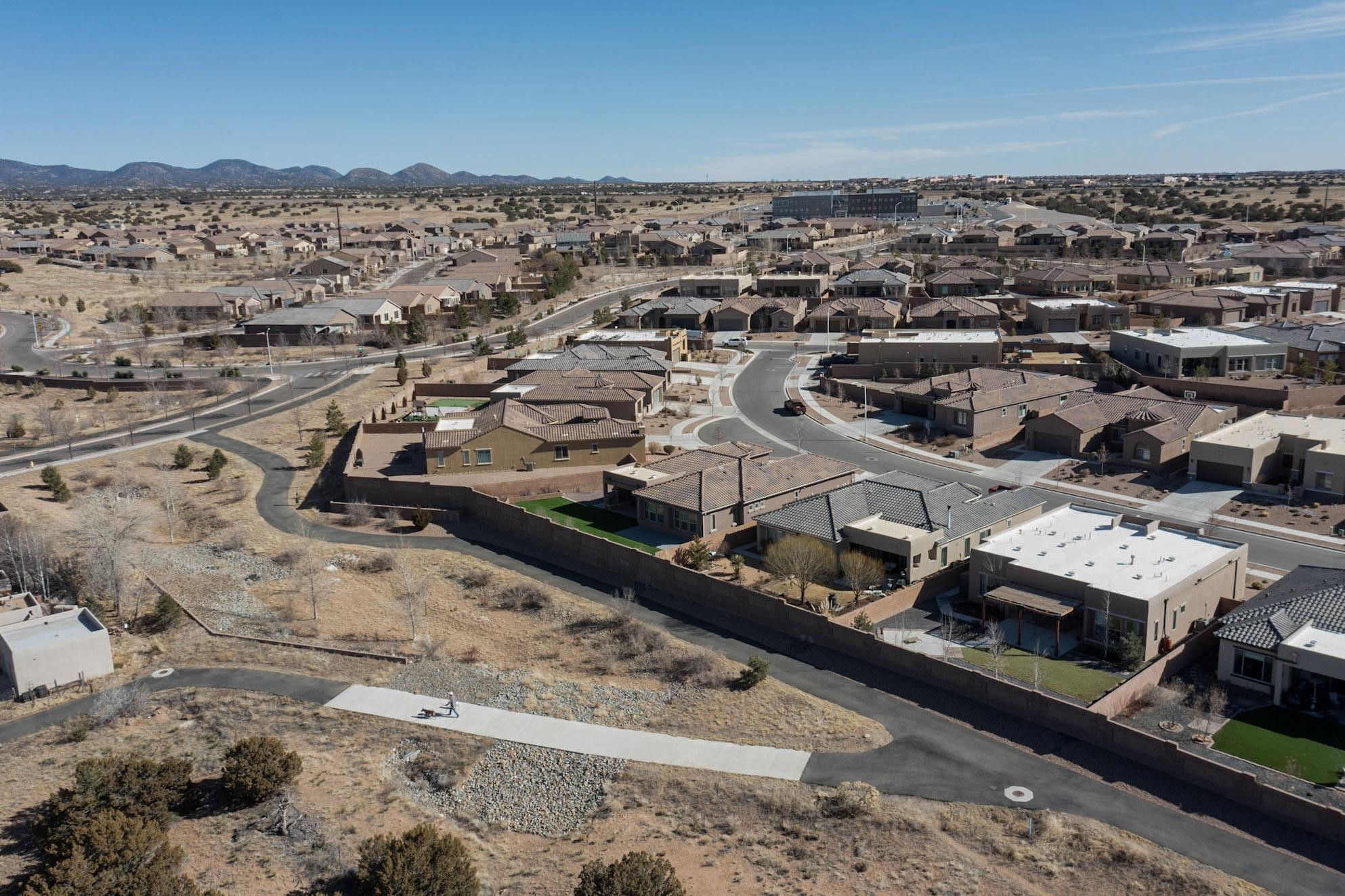 4138 Arboles Bonitos