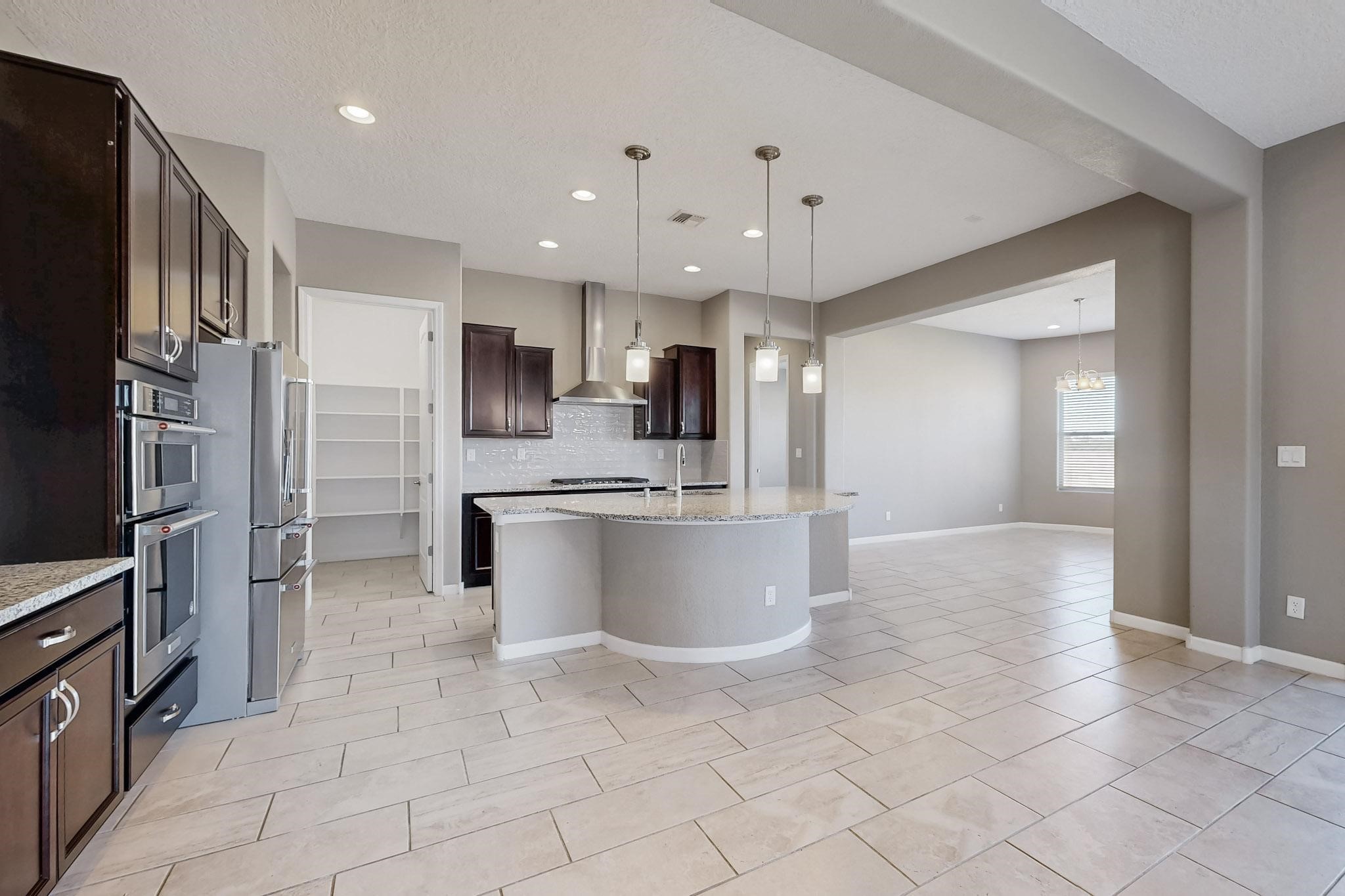 4138 Arboles Bonitos