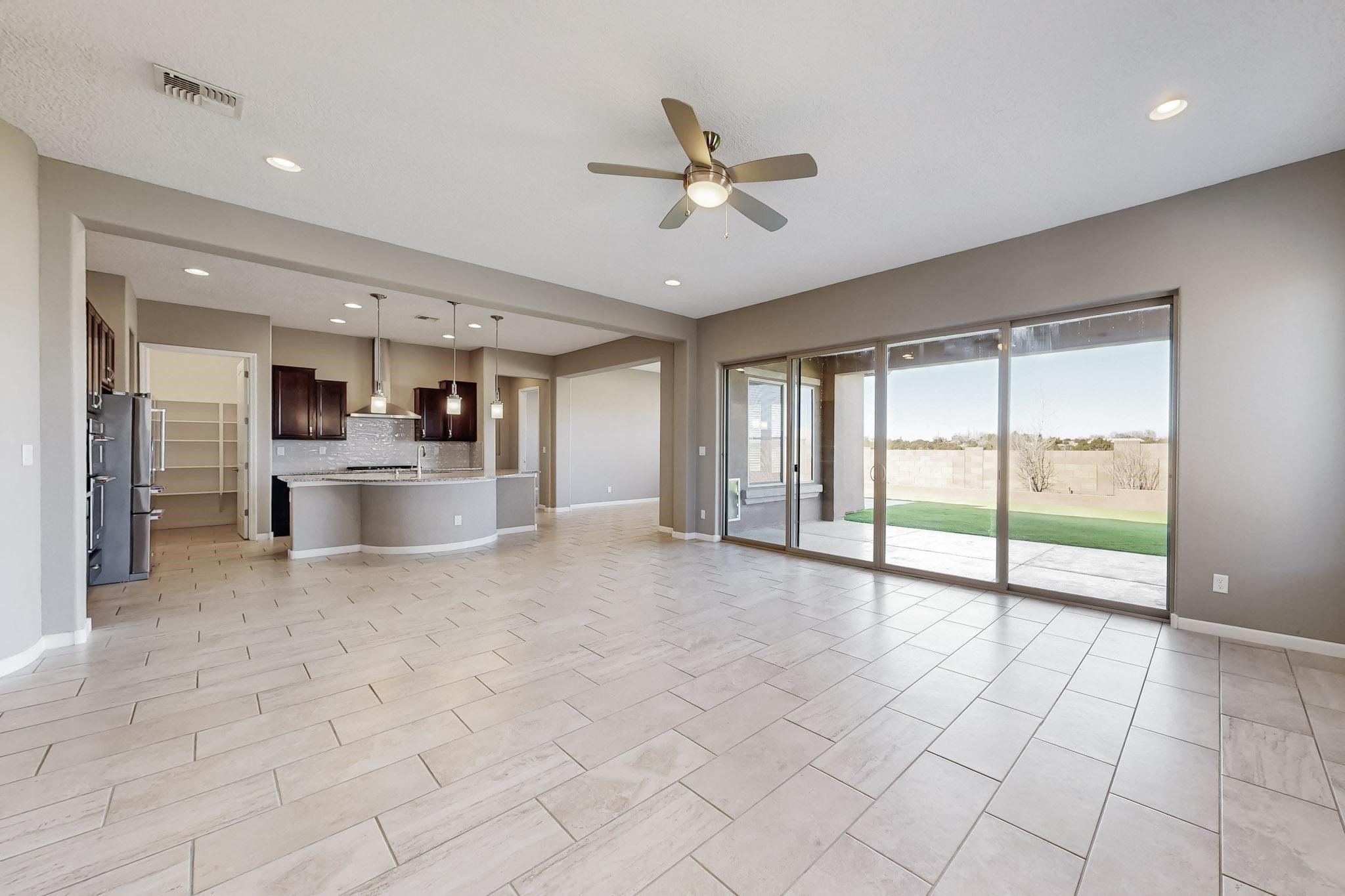 4138 Arboles Bonitos