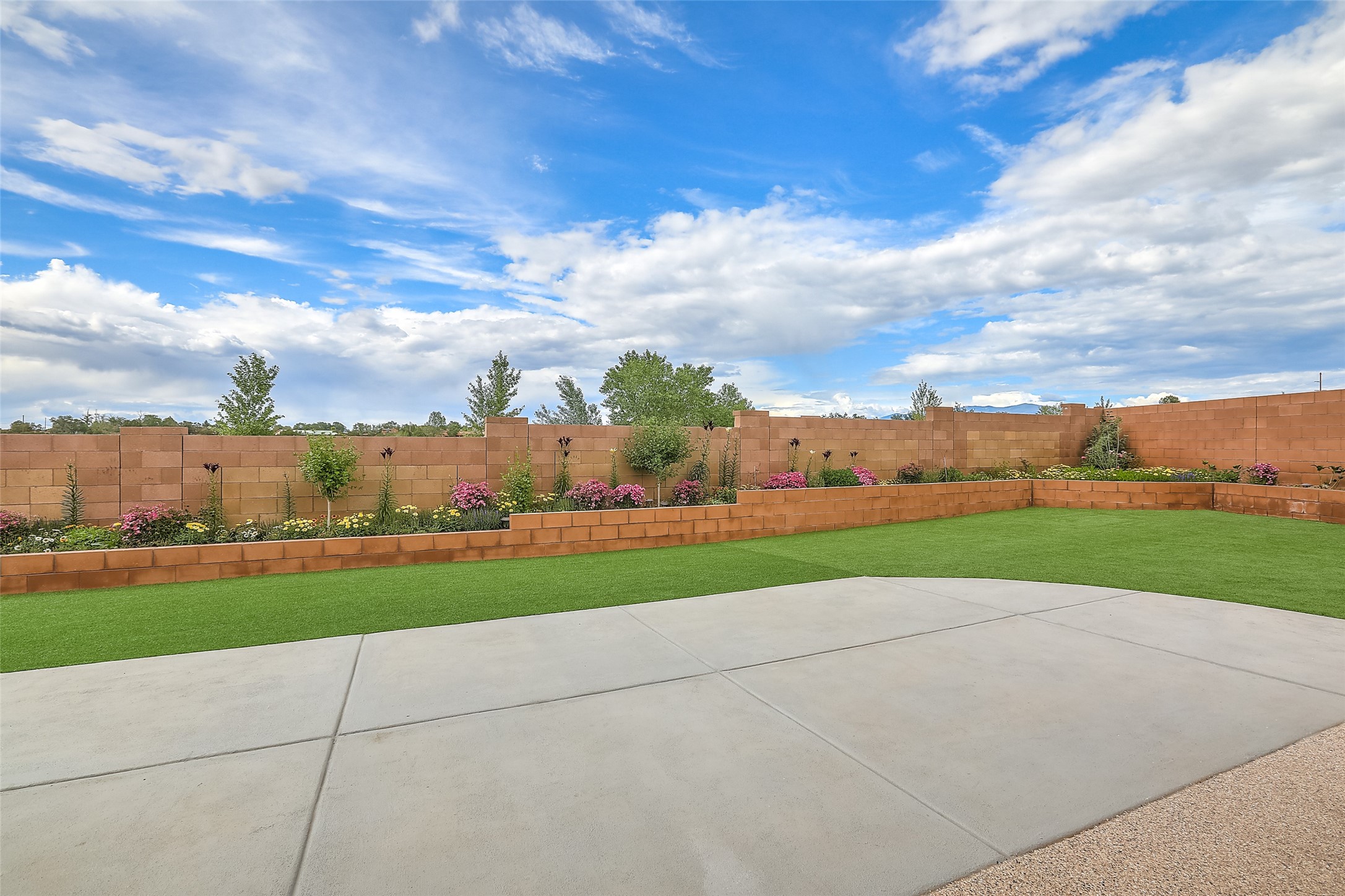 4138 Arboles Bonitos