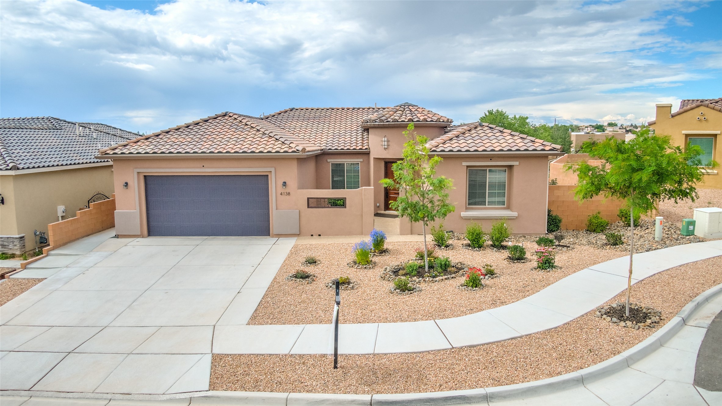 4138 Arboles Bonitos