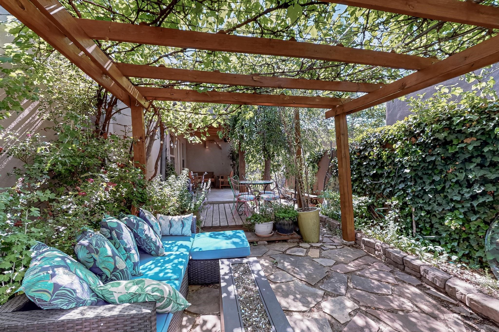 4551 Camino Placitas