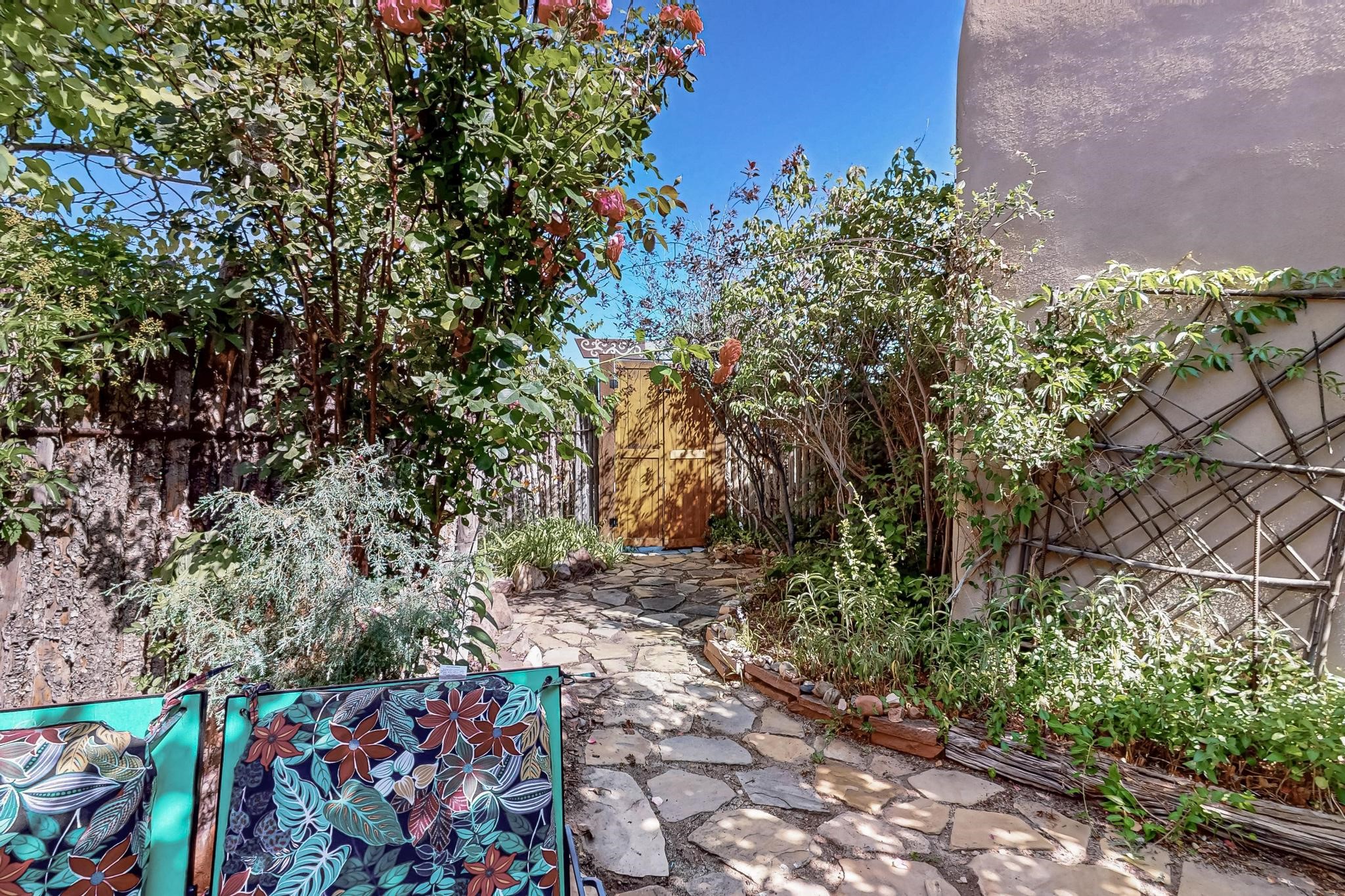 4551 Camino Placitas