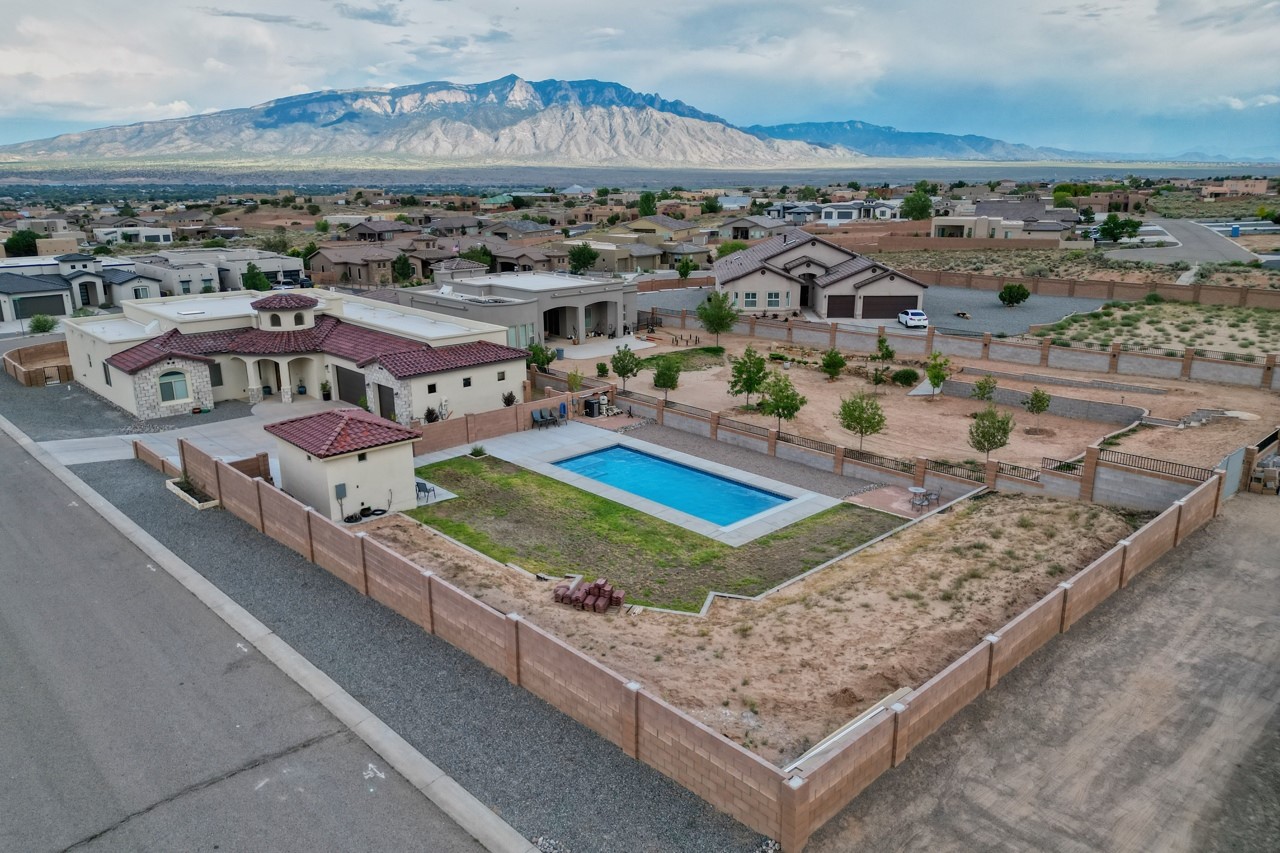 3415 Ramadan Court NE