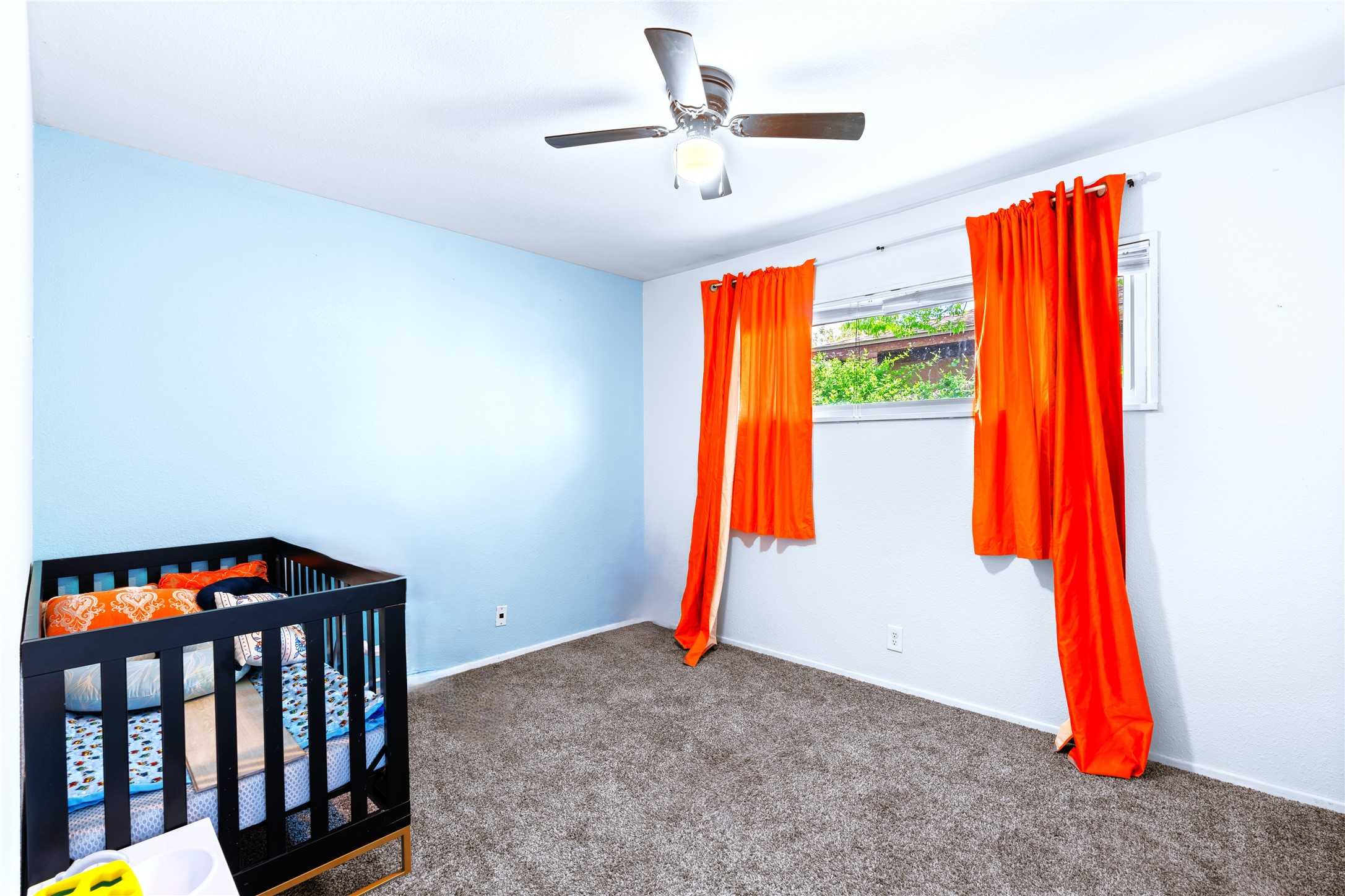 4509 Hilton Avenue NE