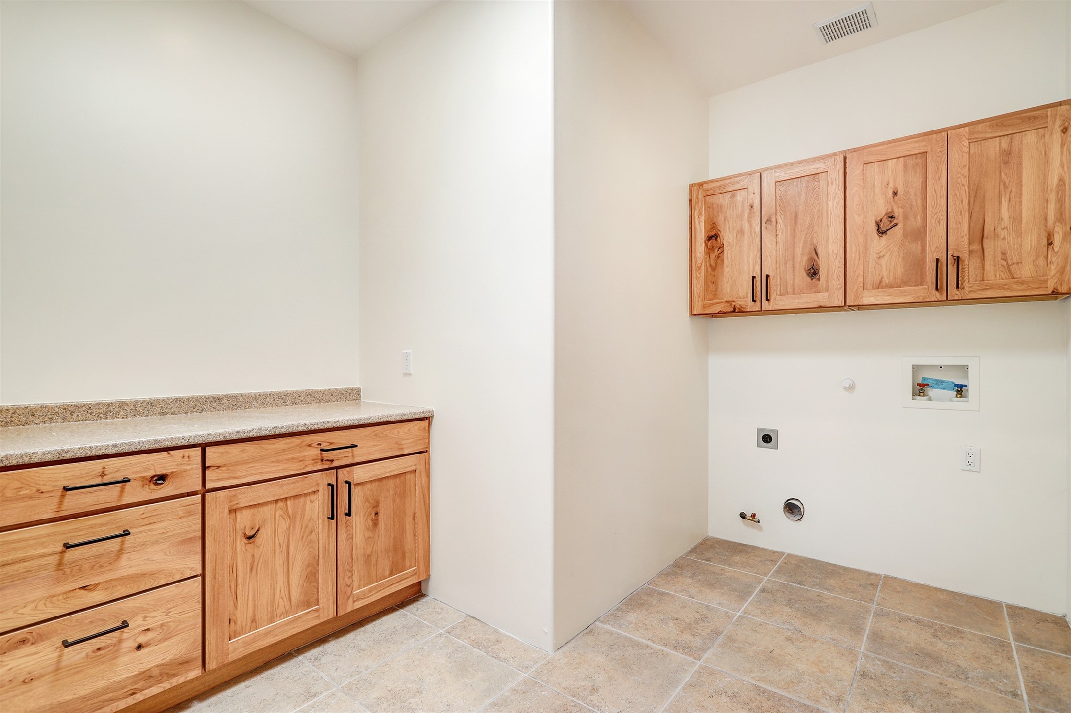 6 Chapala Road