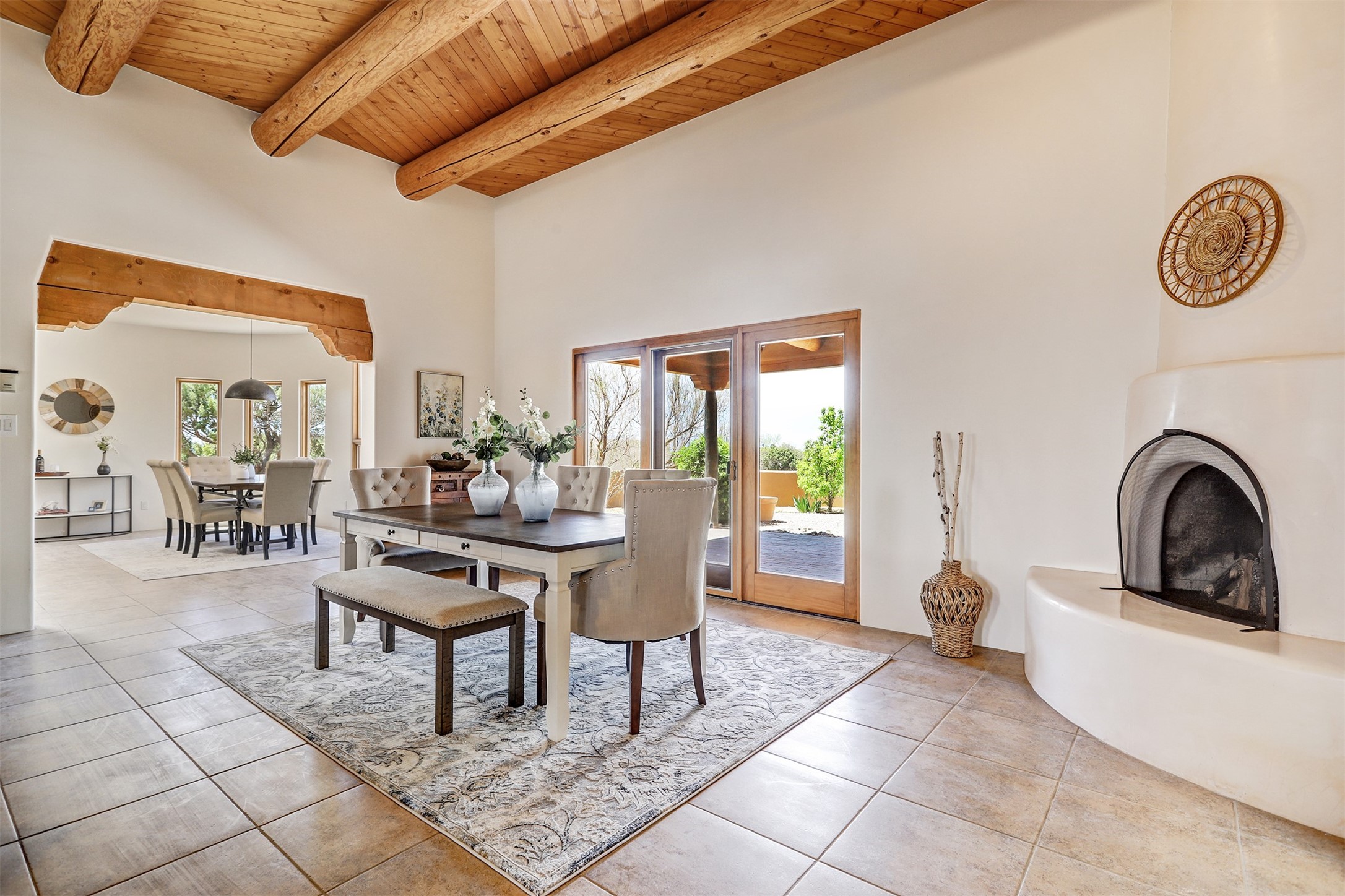 6 Chapala Road