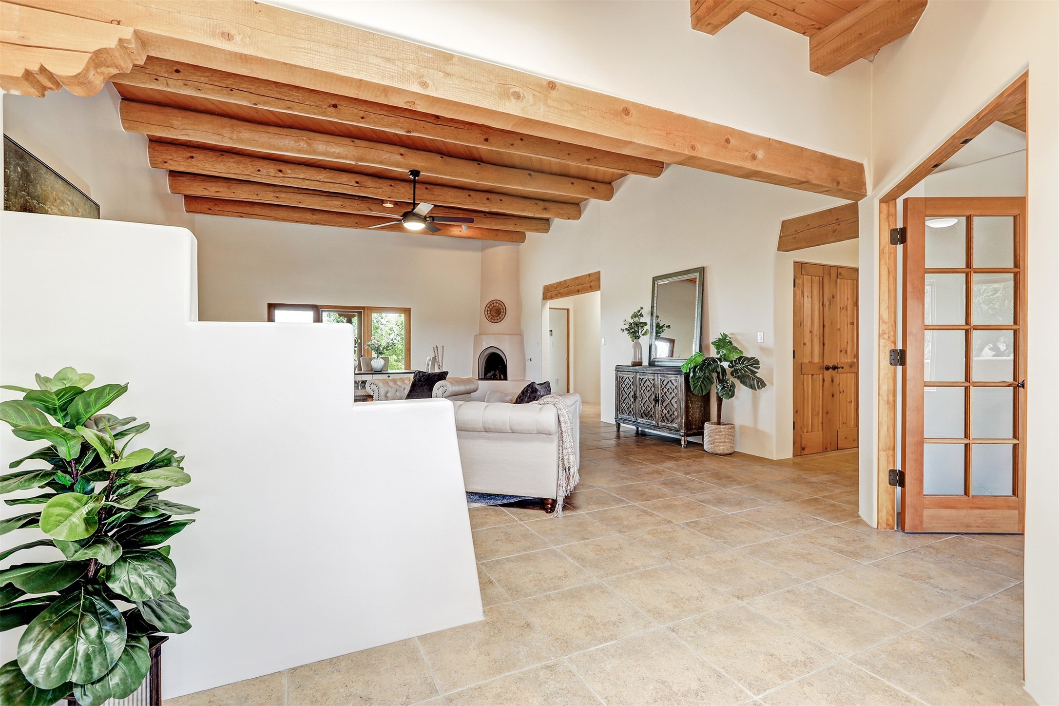 6 Chapala Road
