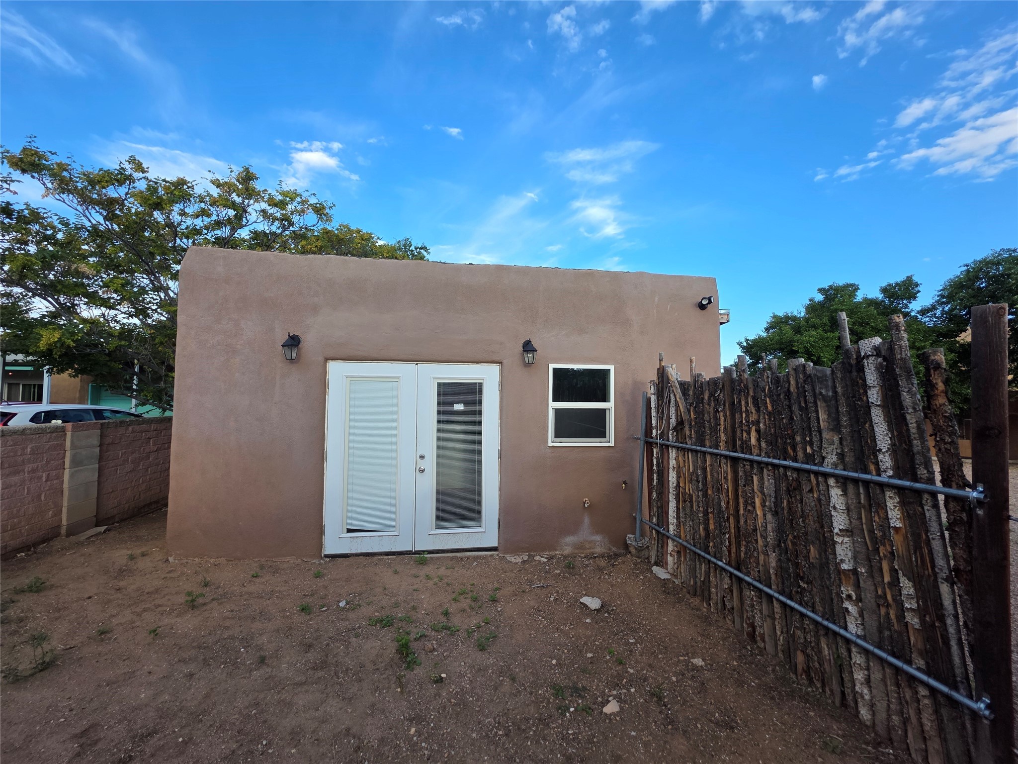 1506 Cochiti Street