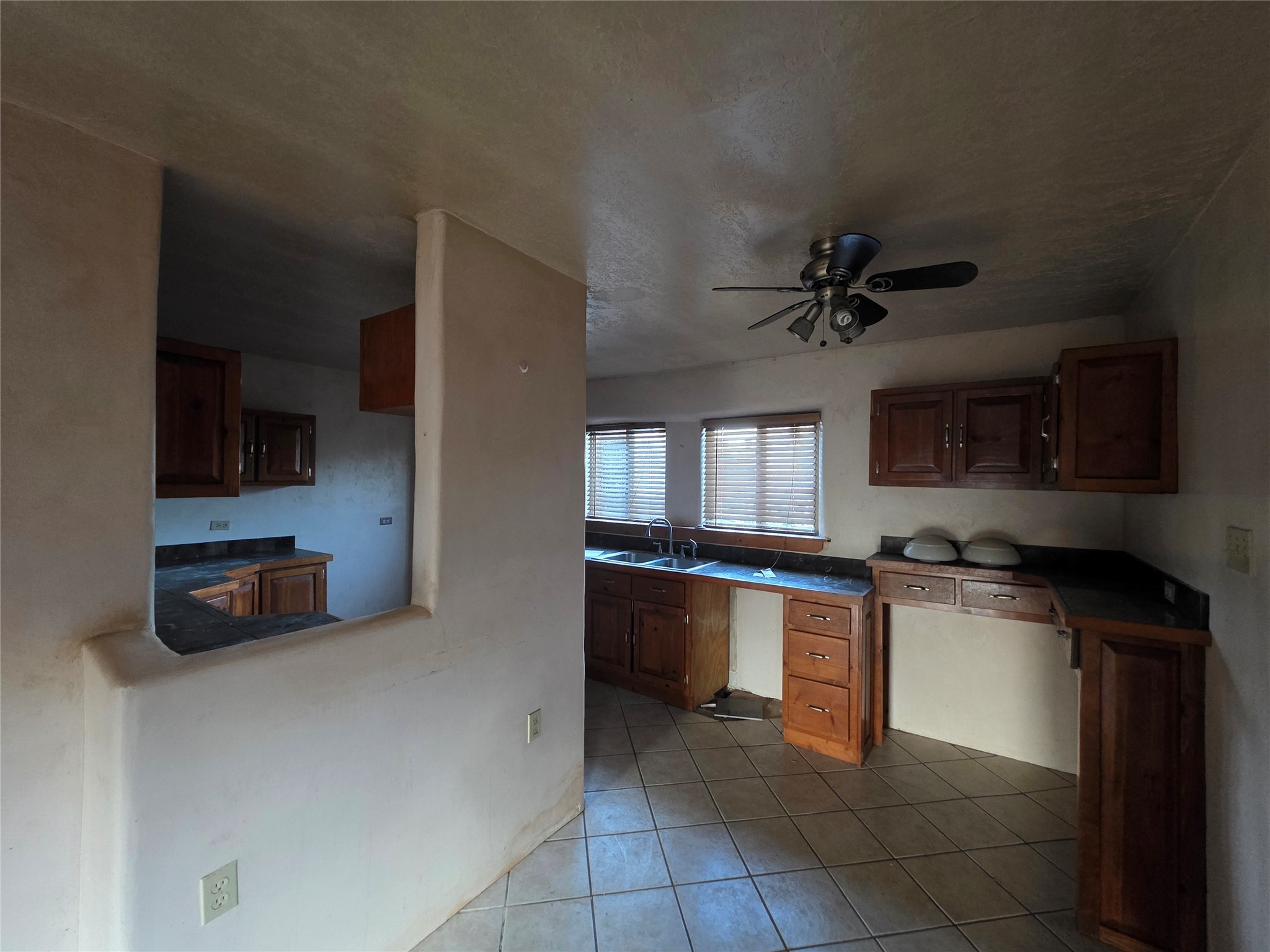 1506 Cochiti Street