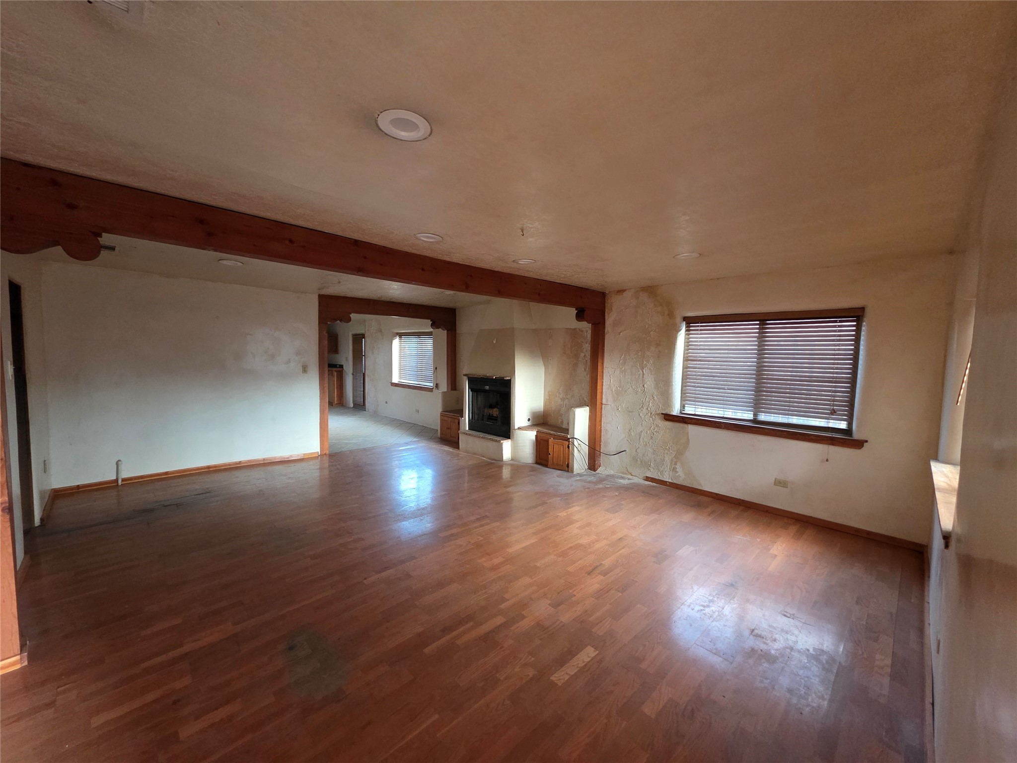 1506 Cochiti Street